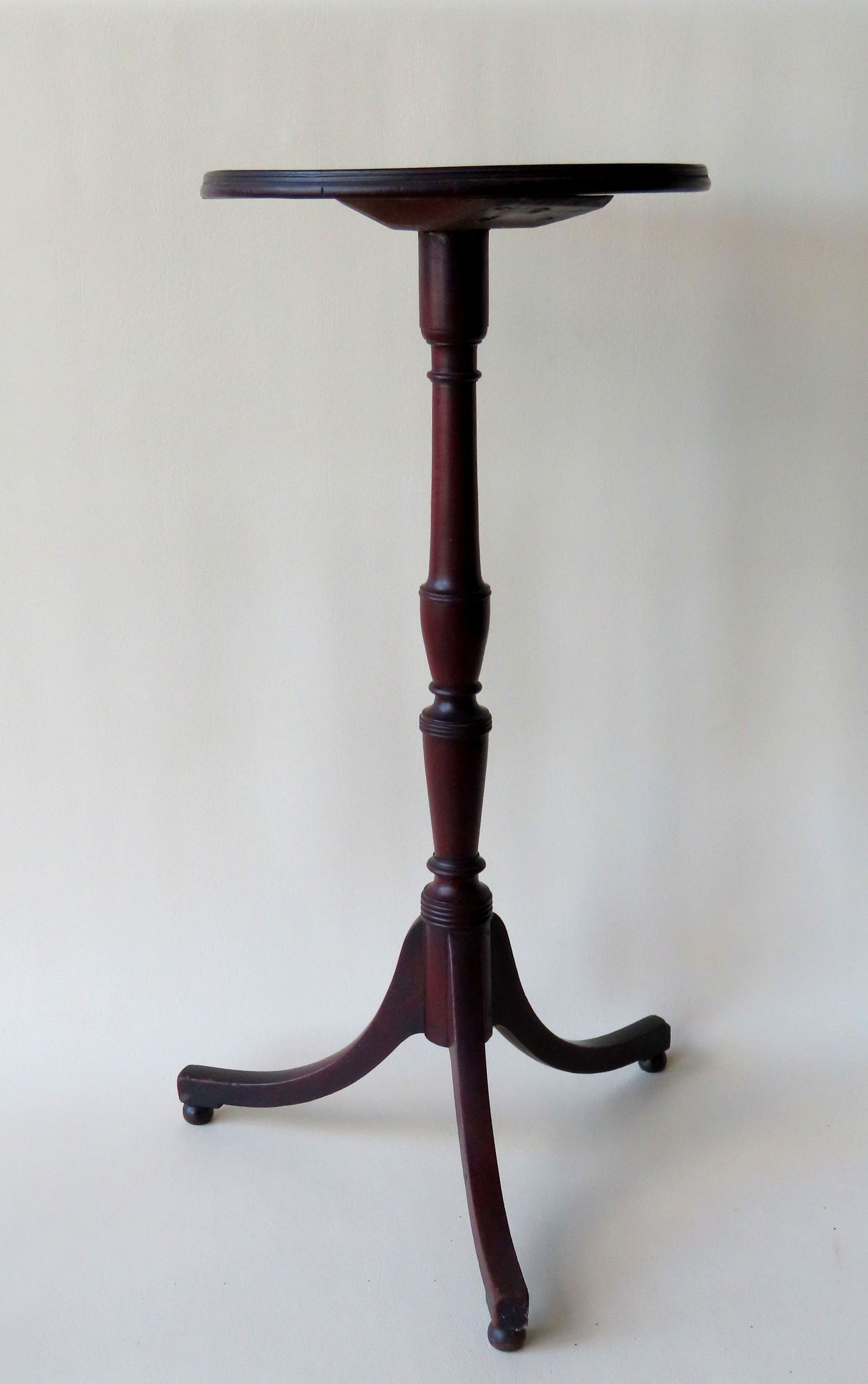 A Hepplewhite mahogany candlestand with dish top, (1 of 7)