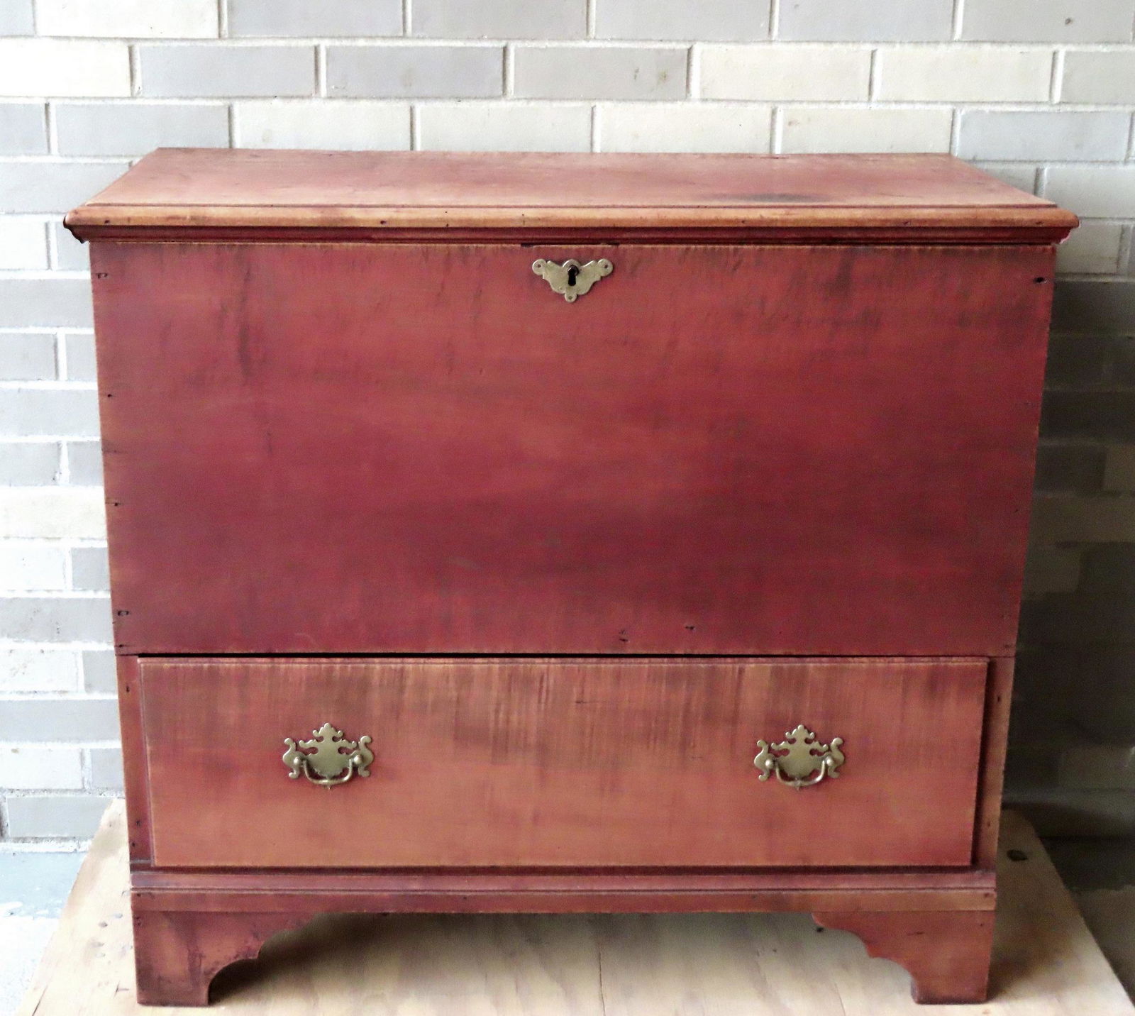 An early maple blanket chest in original red stain (1 of 9)