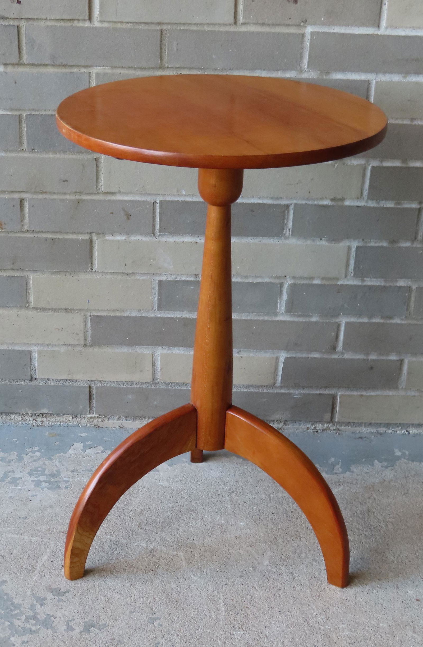 A signed Thomas Moser Shaker style candlestand in (1 of 5)