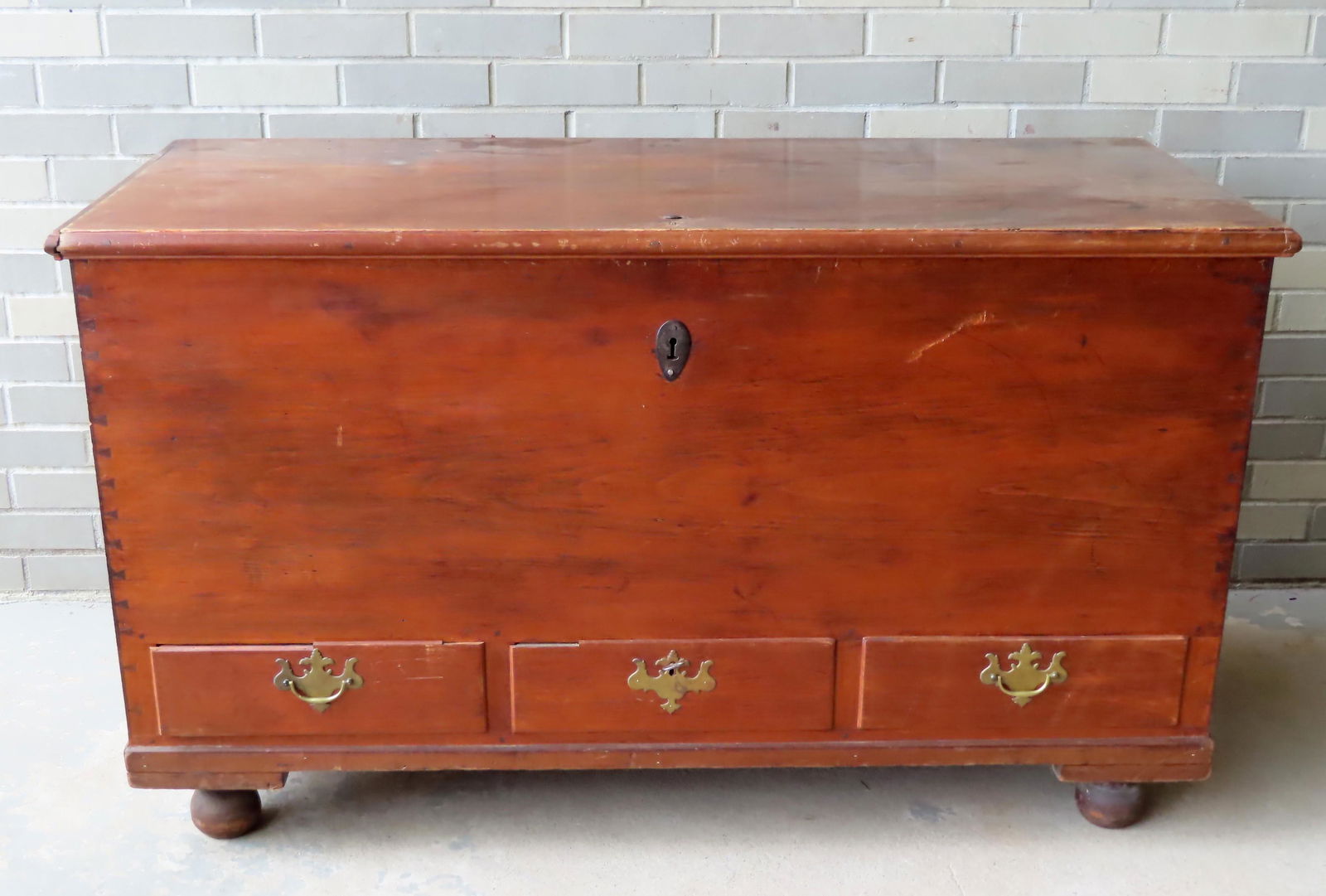 A very fine country pine dower chest with original ball (1 of 16)