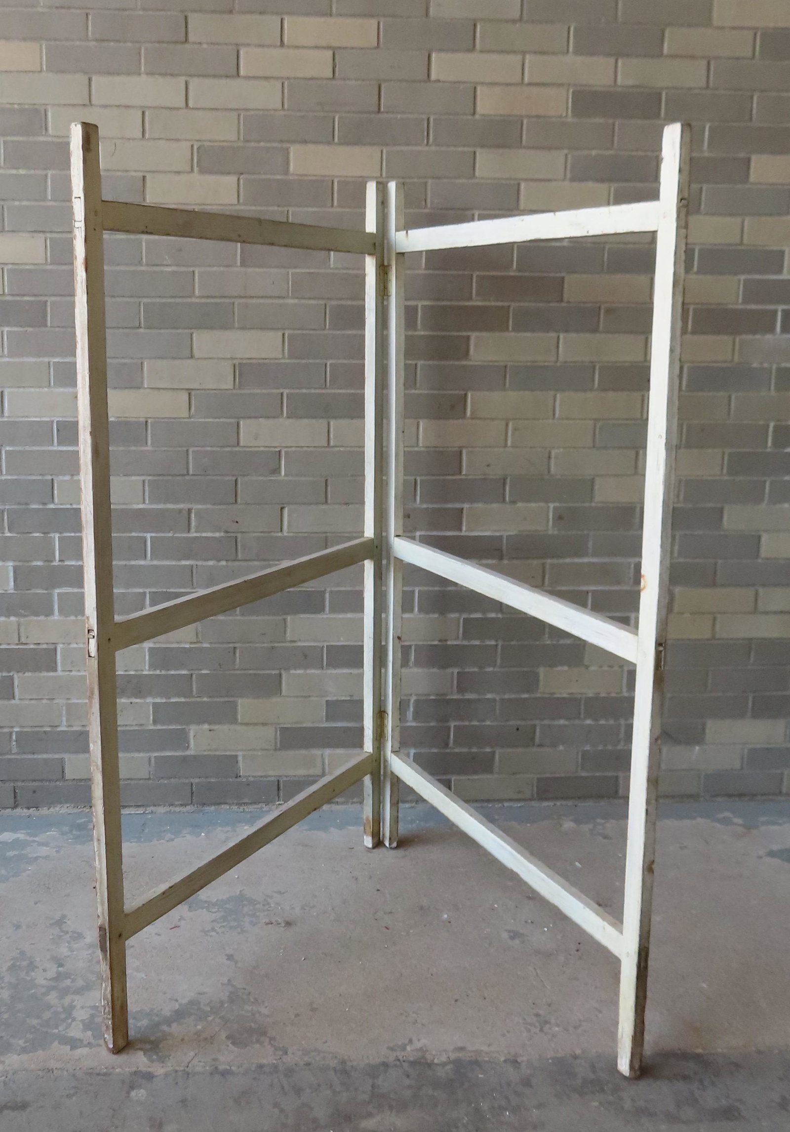 Folding 2 section quilt rack, mortised construction in (1 of 4)