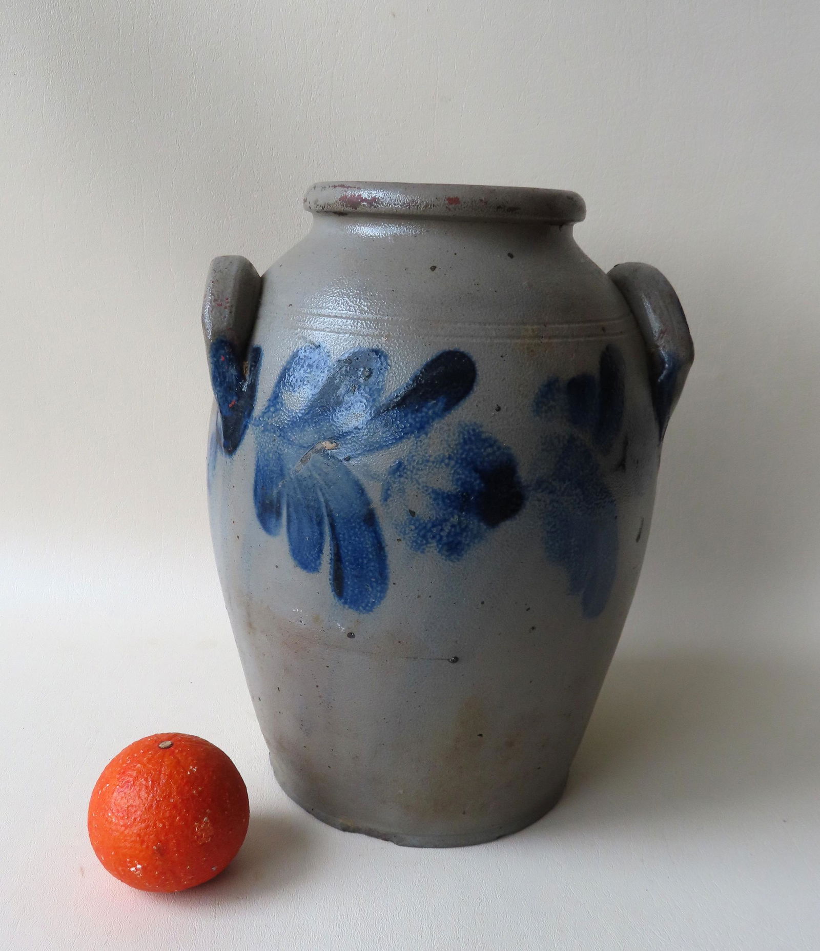 Stoneware jar, 2 gallon, decorated with cobalt blue (1 of 8)