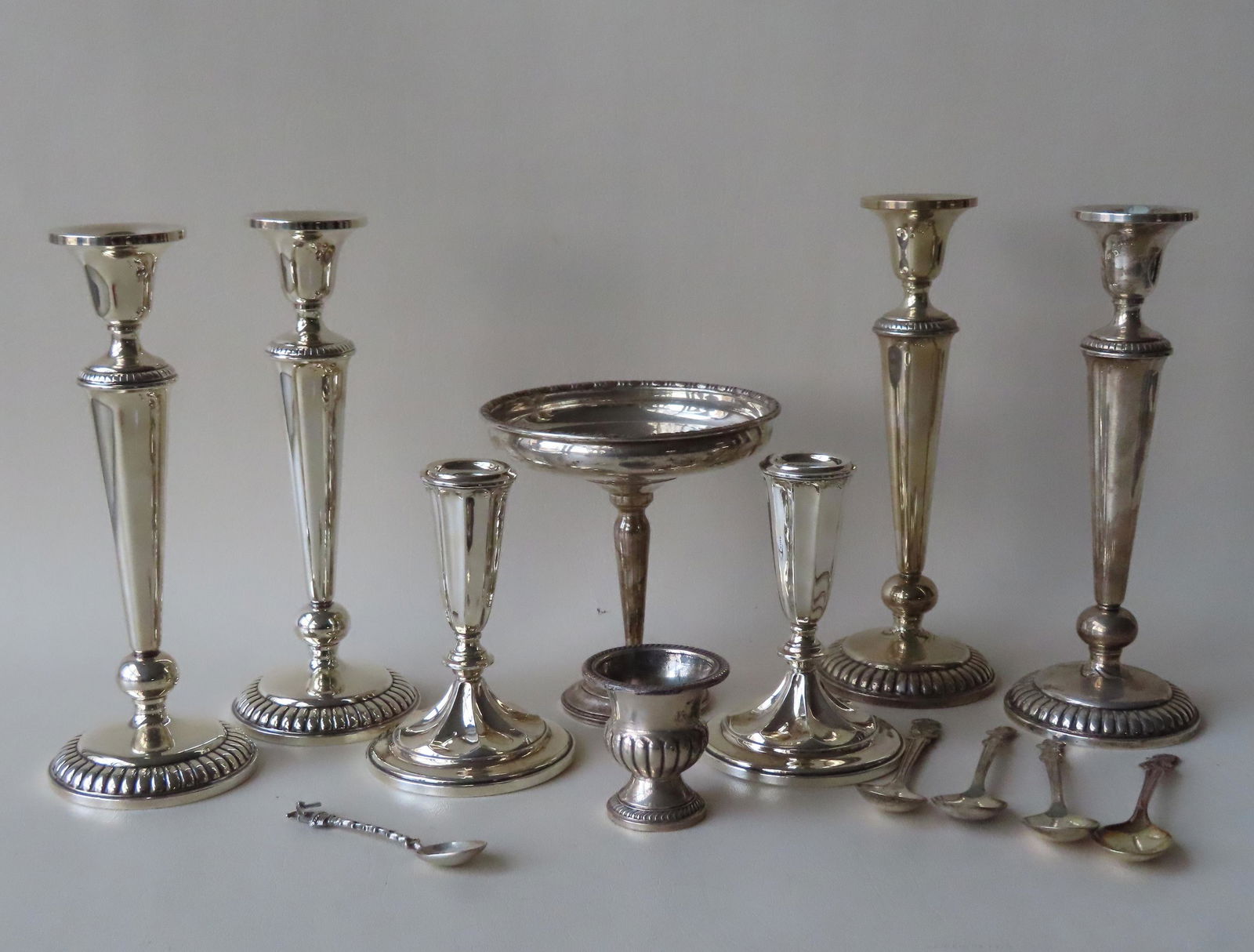 Grouping of mostly sterling accessories including: (1 of 5)