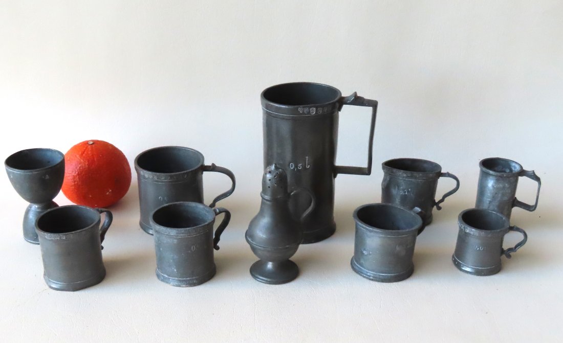 Grouping of miscellaneous pewter. (1 of 6)