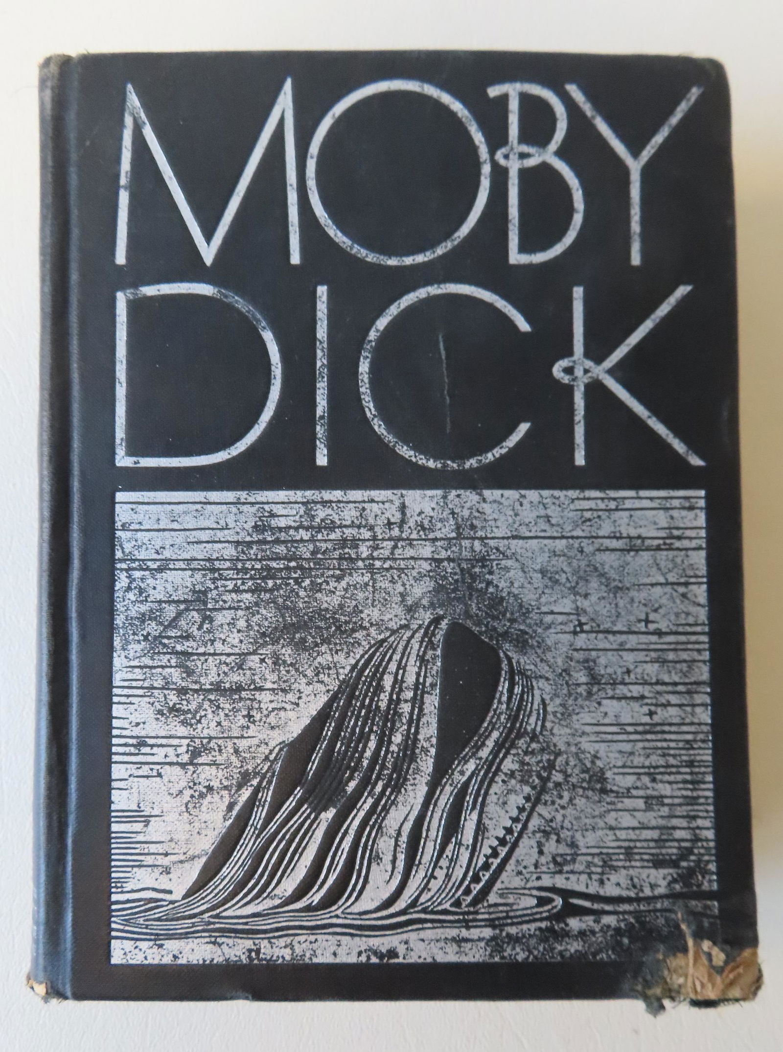 Book "Moby Dick or the Whale" by Herman Melville - 1930: Book "Moby Dick or the Whale" by Herman Melville illustrated by Rockwell Kent, published by Random House New York 1930. Wear to bottom corner of front cover and spine - see photos - else good conditio