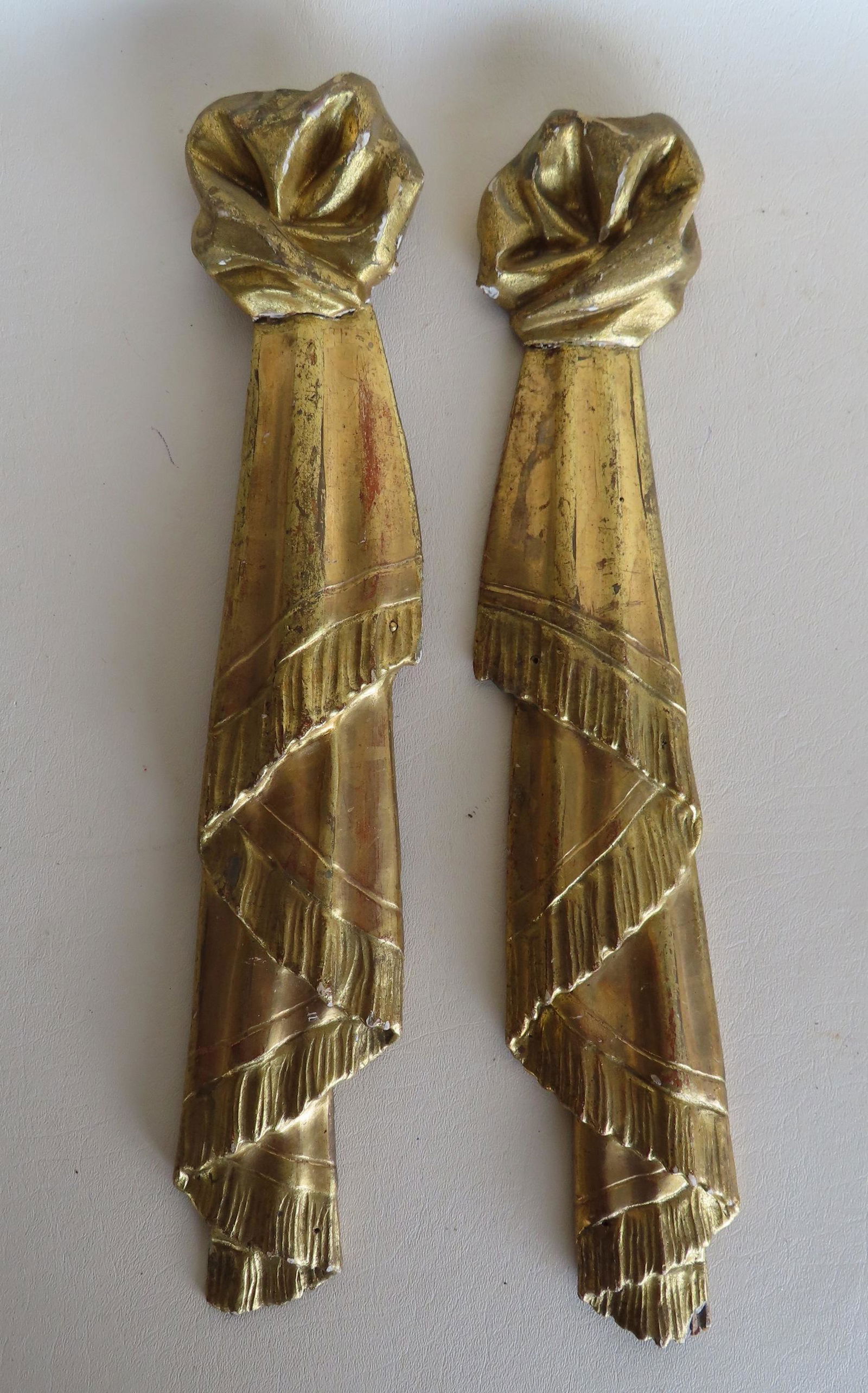An early pair of small carved gilt wood curtain panels, early 19th century. Gilt appears to be (1 of 4)