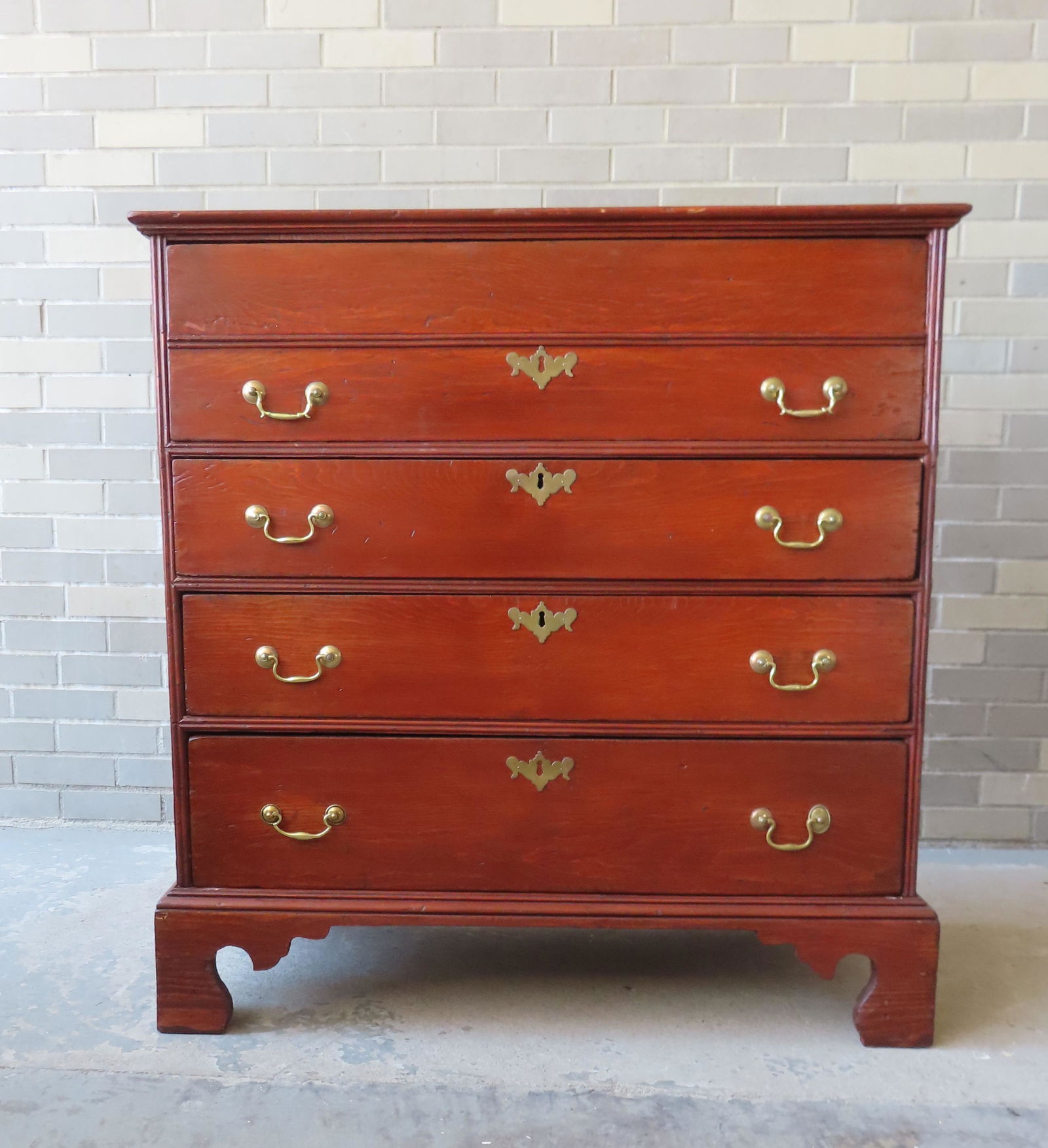 A restored country pine 4 drawer Chippendale chest on bracket base, having a dovetailed case, 4 (1 of 7)