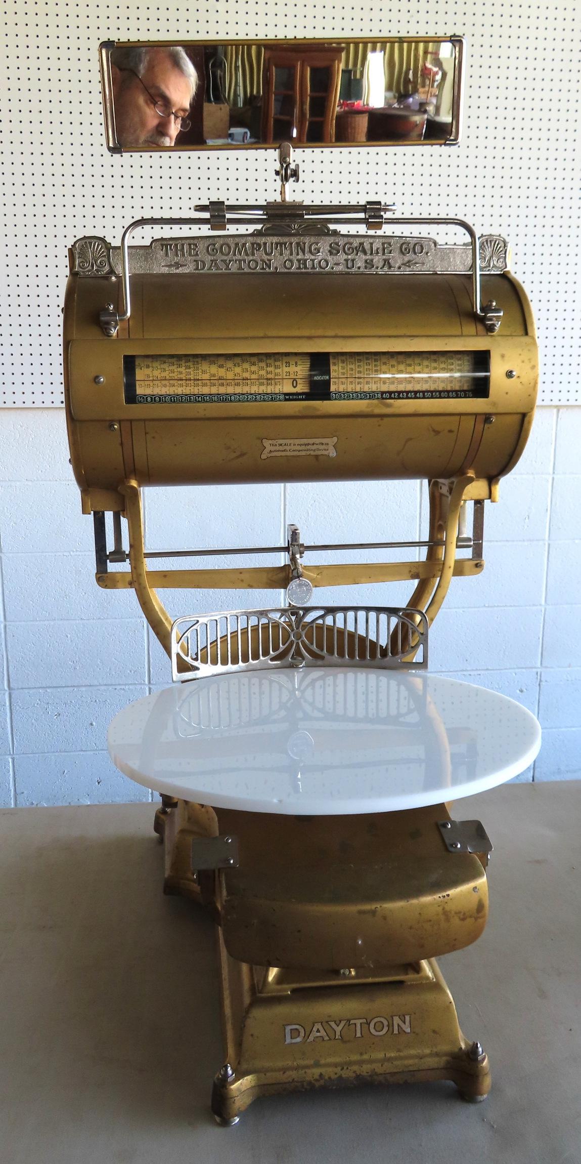 Country store scale signed on nickel plated crest "The Computing Scale Co. / Dayton, Ohio. U.S.A." - (1 of 10)