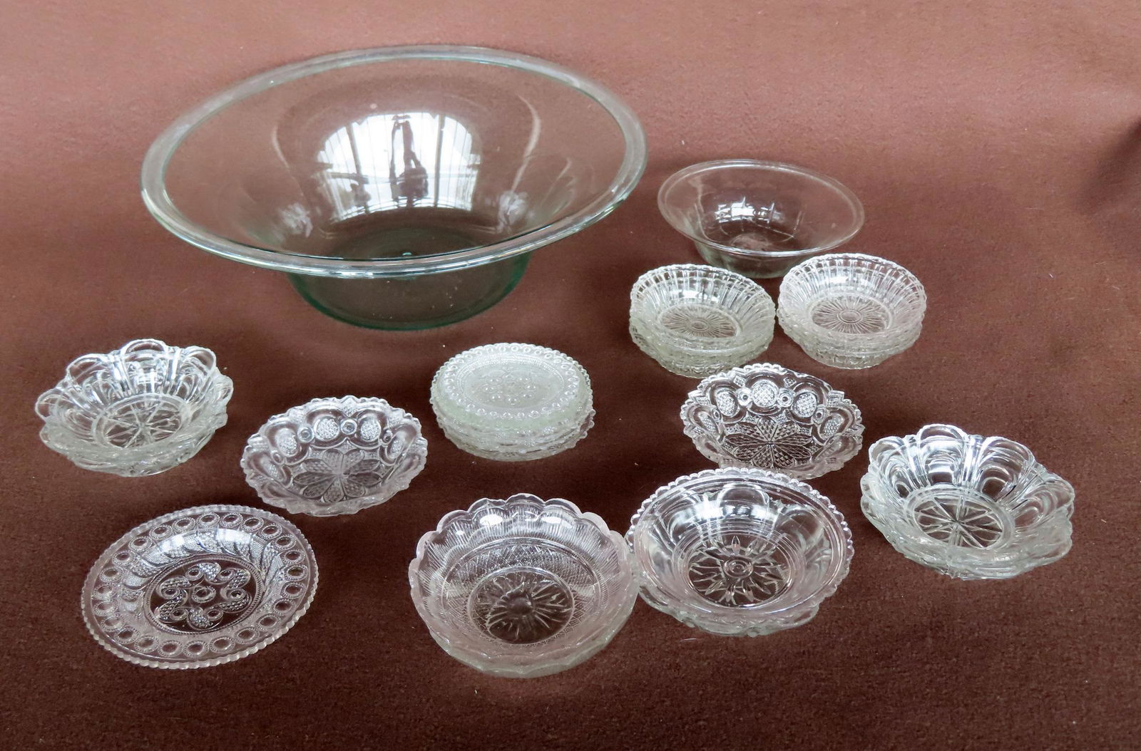 Grouping of 23 early cup plates and salts, early 19th century - some with edge chips but most in (1 of 11)