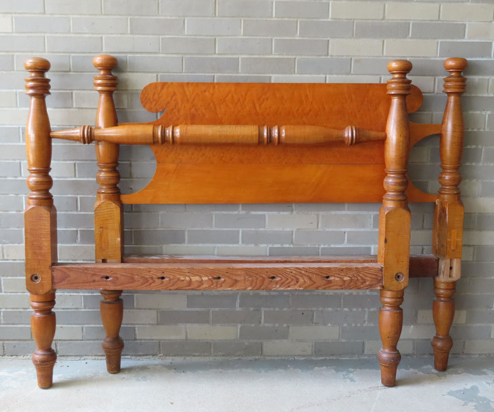 Figured maple rope bed with birdseye maple headboard, turned posts, mid 19th century. Side rails and (1 of 10)
