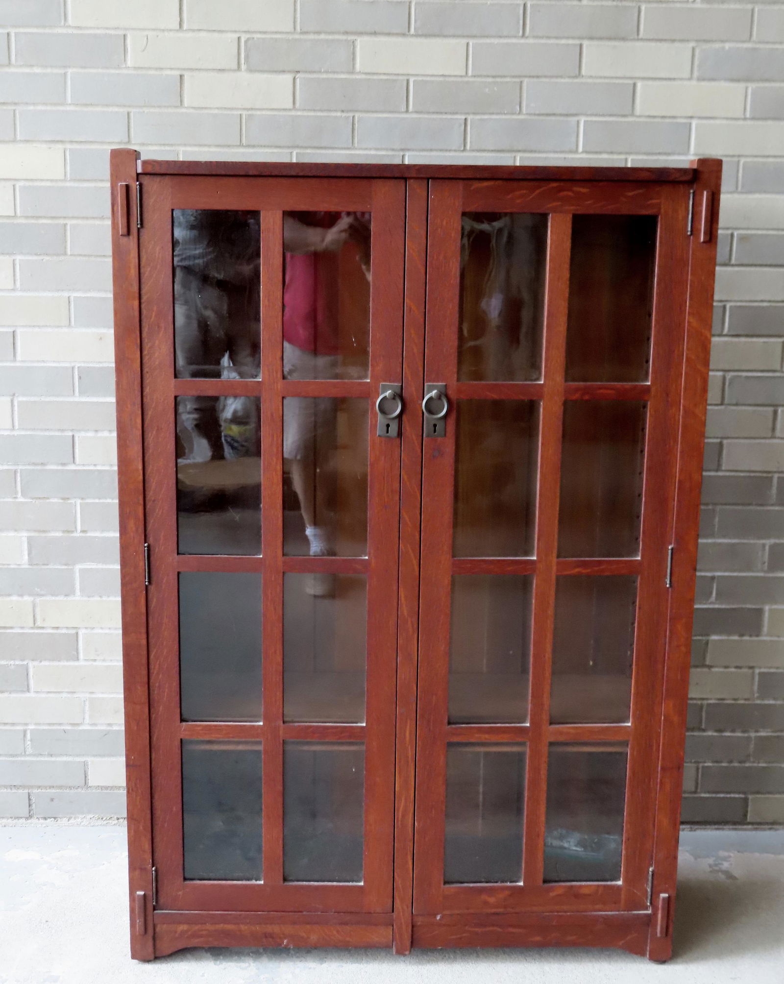 A good Stickley mission oak 2 door book case, each door with 8 lights, 4 oak shelves, signed on back (1 of 13)