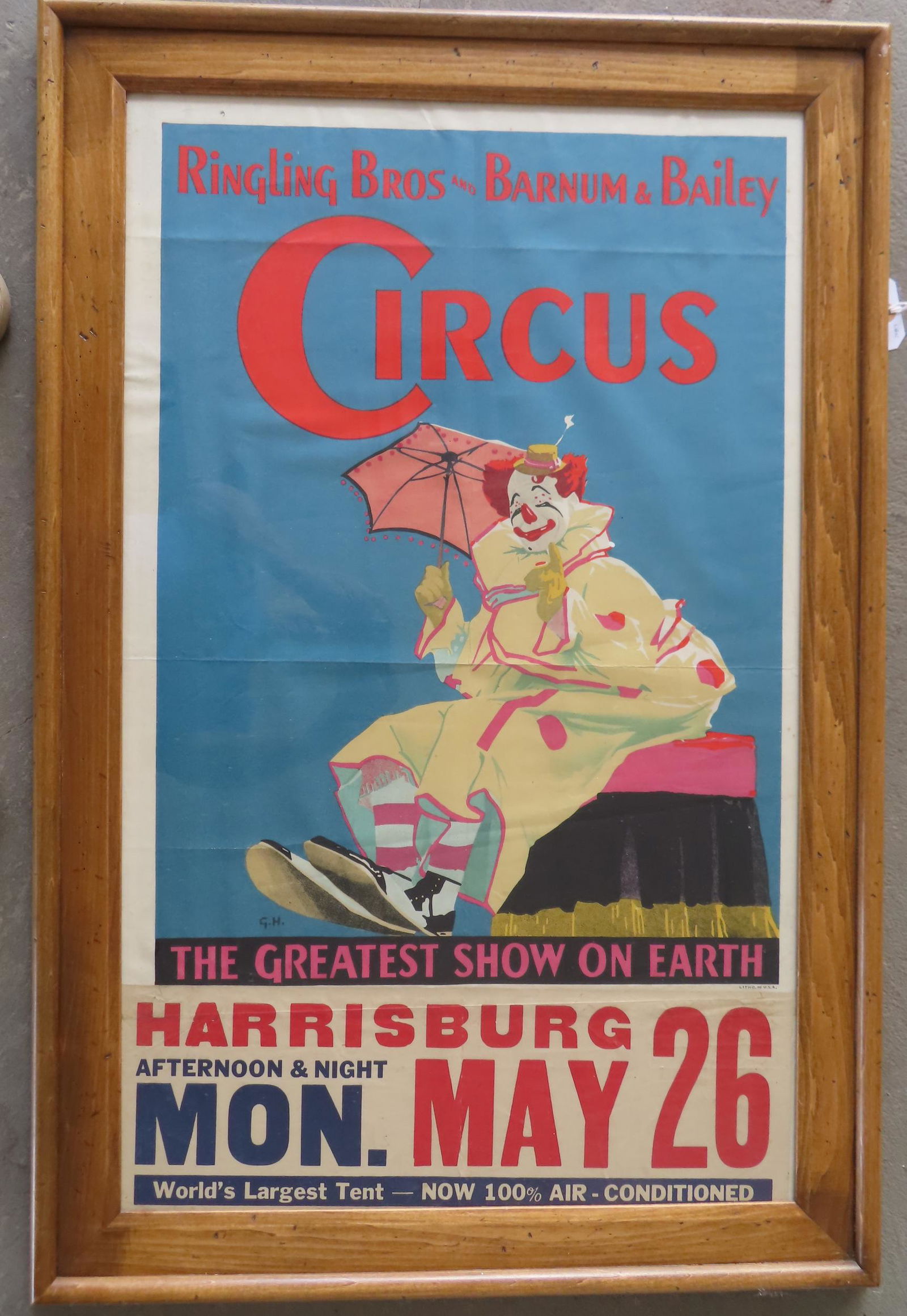 Circus poster for "Ringling Bros. and Barnum & Bailey Circus / The Greatest Show on Earth" - central (1 of 4)