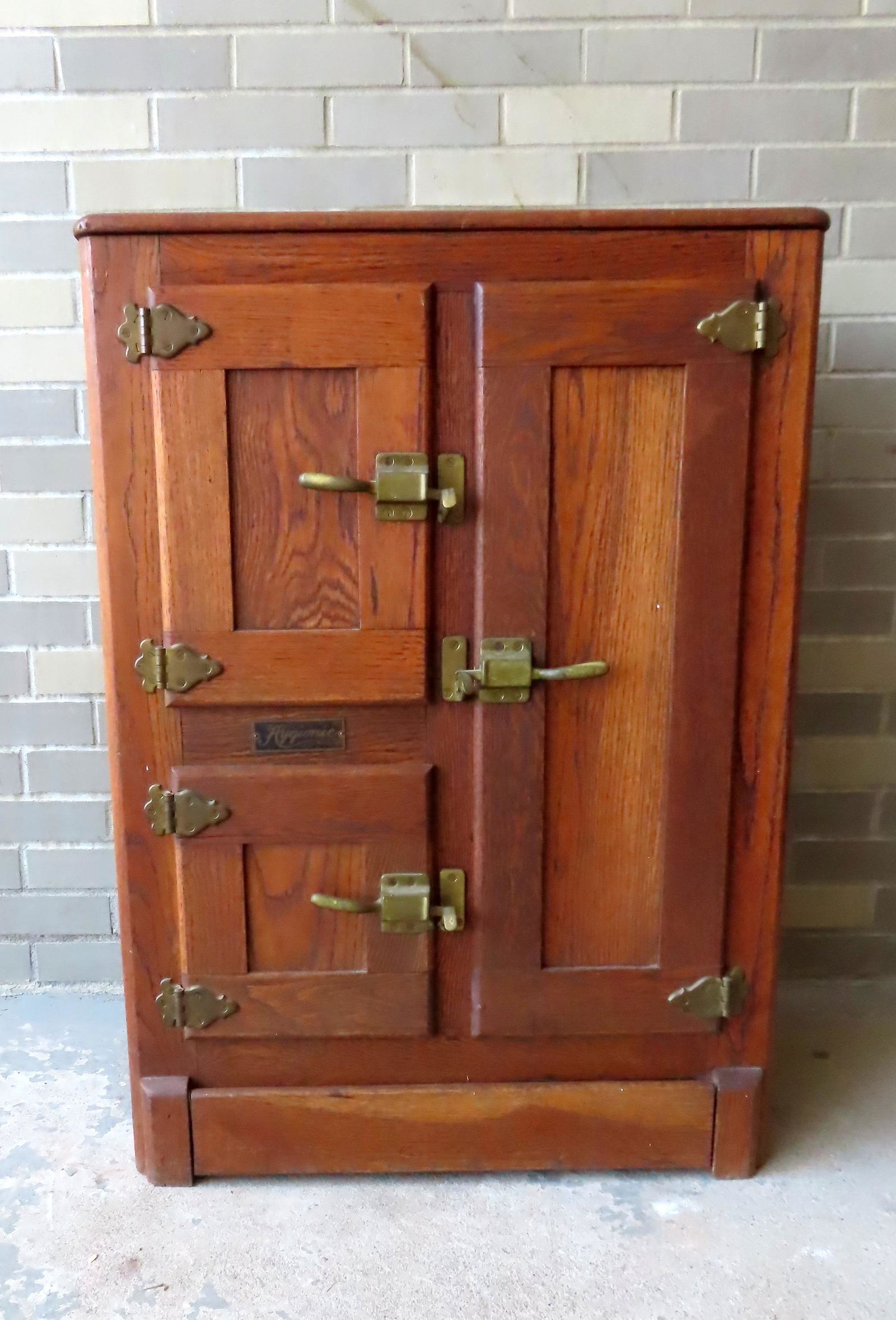 A vintage oak ice box signed "HYGIENIC". The exterior in original finish - the interior has been (1 of 5)