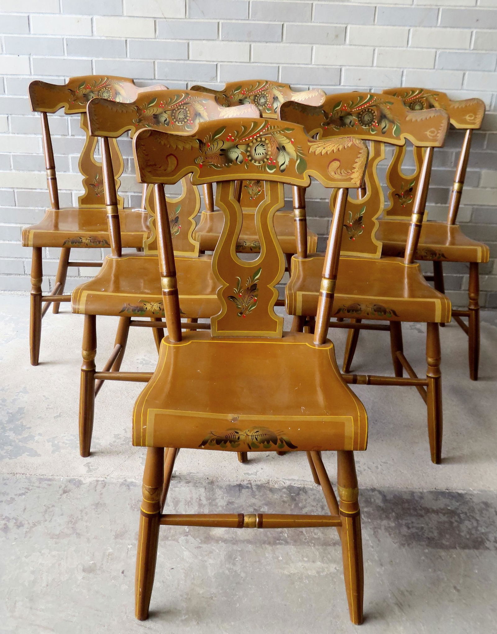 A set of 6 clean Pennsylvania dining chairs, all hand painted with floral stencils on back splat, (1 of 7)