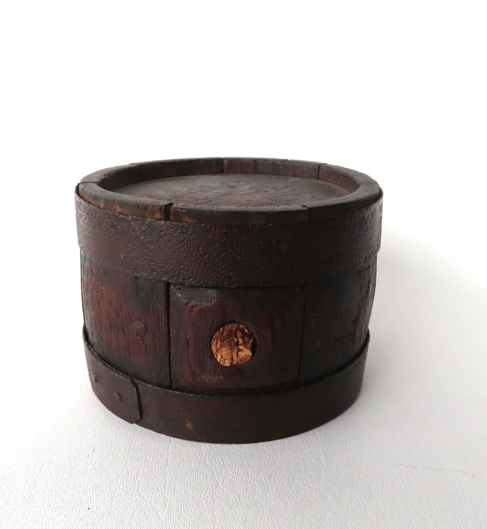 An 18th century barrel canteen with hand forged iron straps, signed and dated  "I S / 1793". Very (1 of 6)