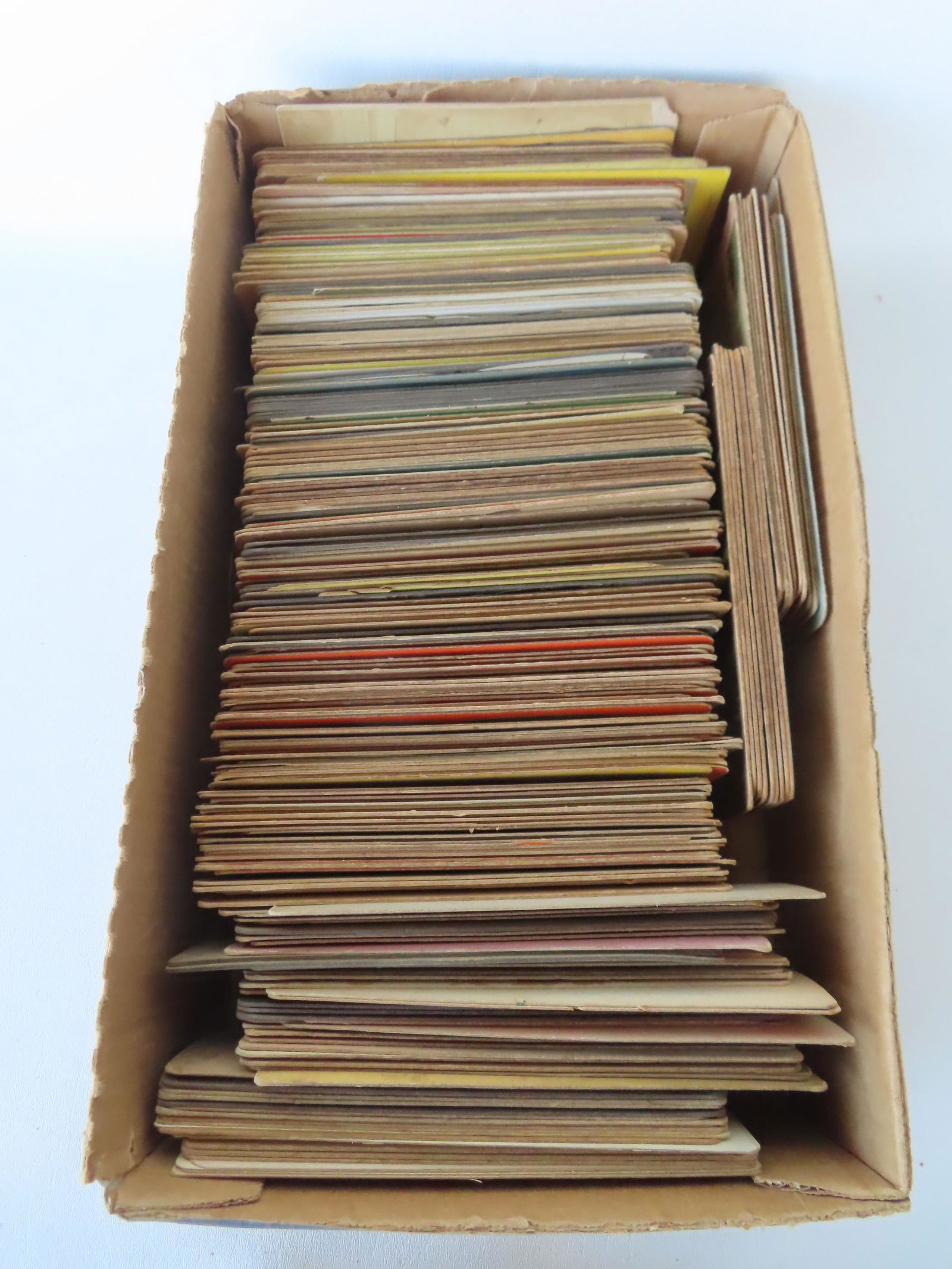A grouping of approximately 290 stereoview cards, 19th and 20th century (1 of 20)