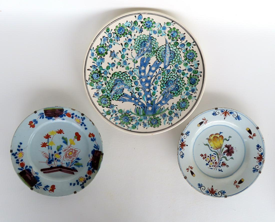 Two tin glazed and hand painted Dutch plates, 18th century - 9" diameter - chips to edge of plate (1 of 7)