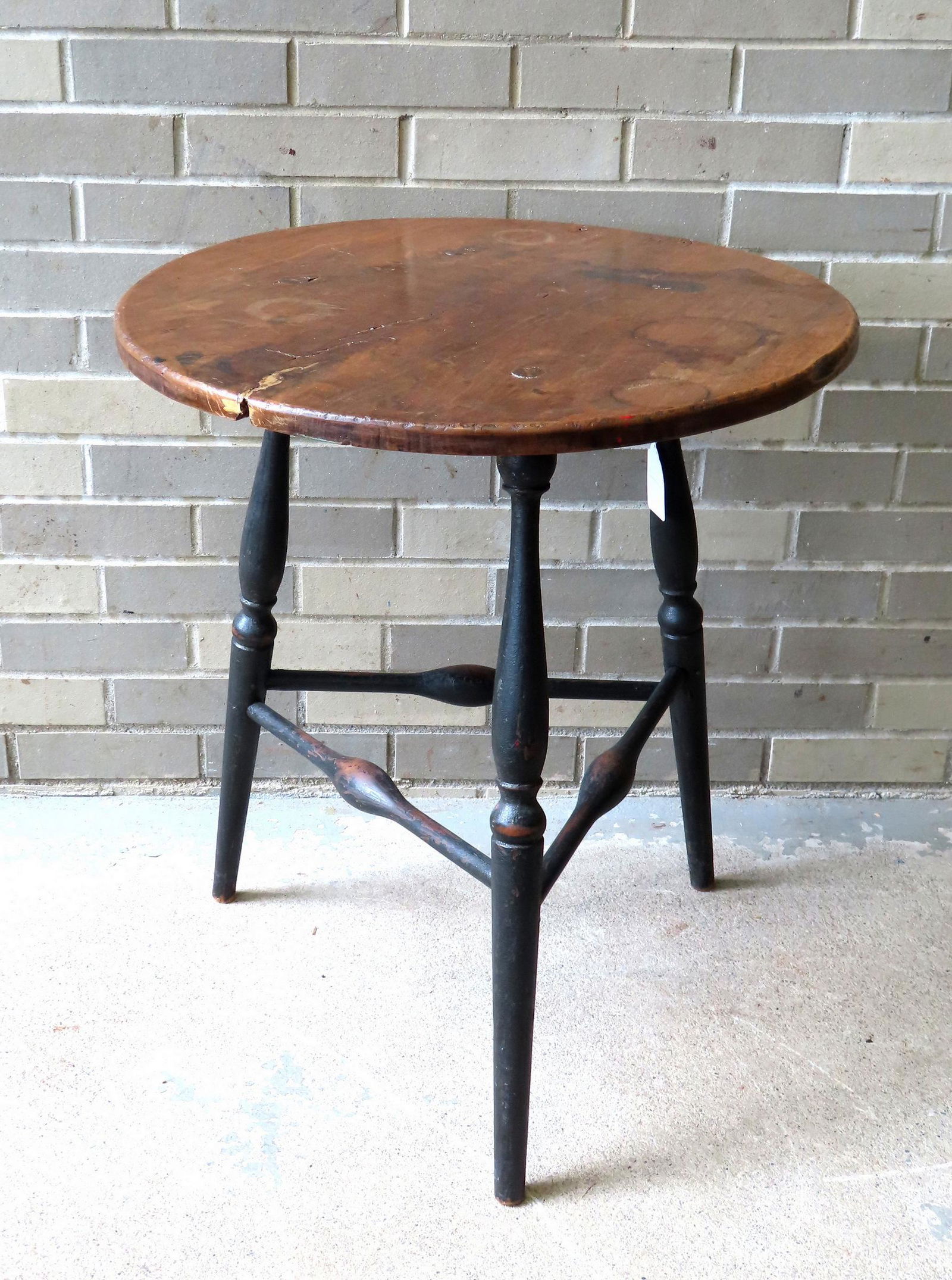 A good custom made primitive Windsor style work table with scrubbed circular top over a base in (1 of 8)