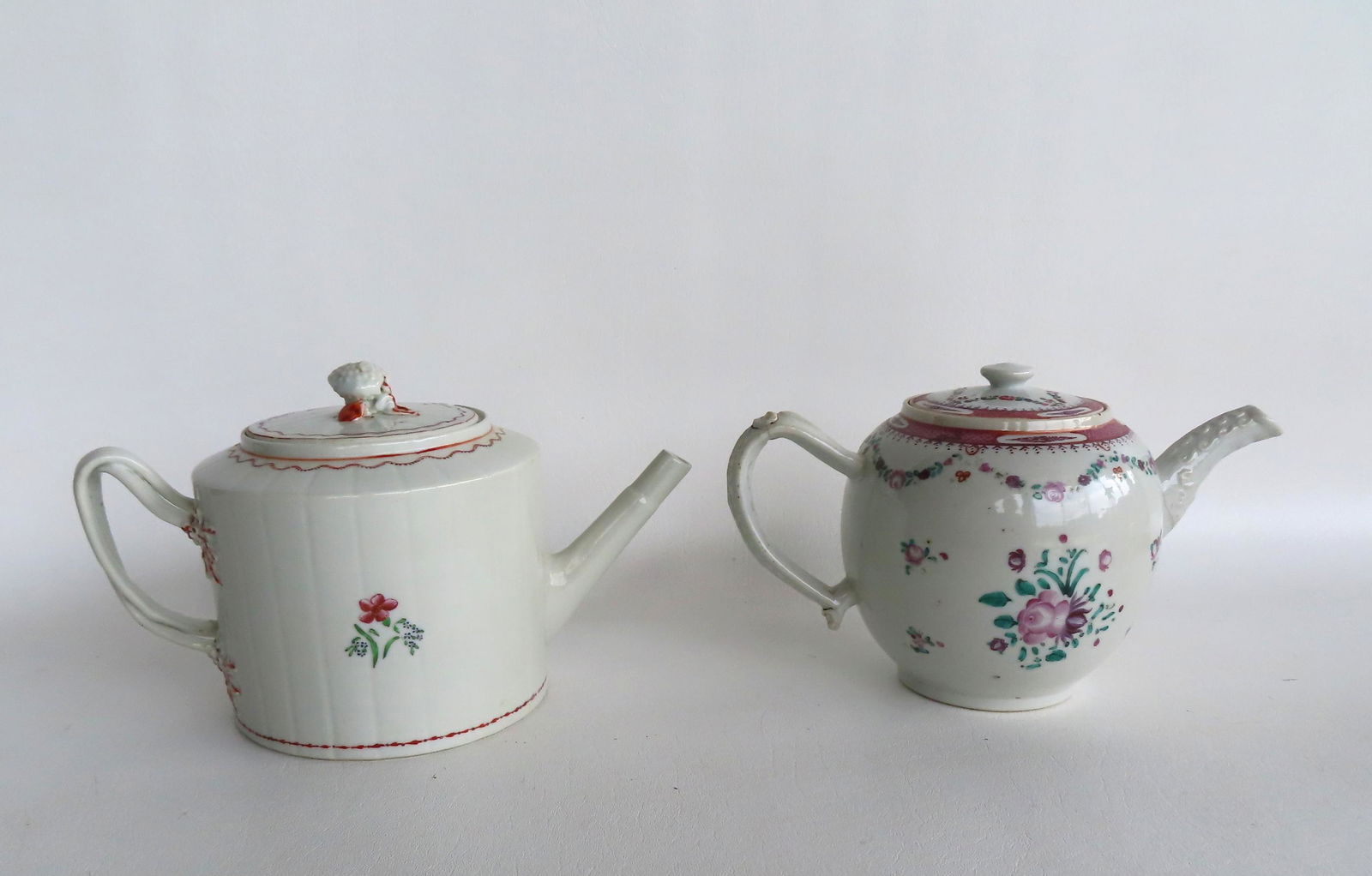 Two Chinese export porcelain tea pots, all hand painted, 18th century. The first with rope twist (1 of 16)