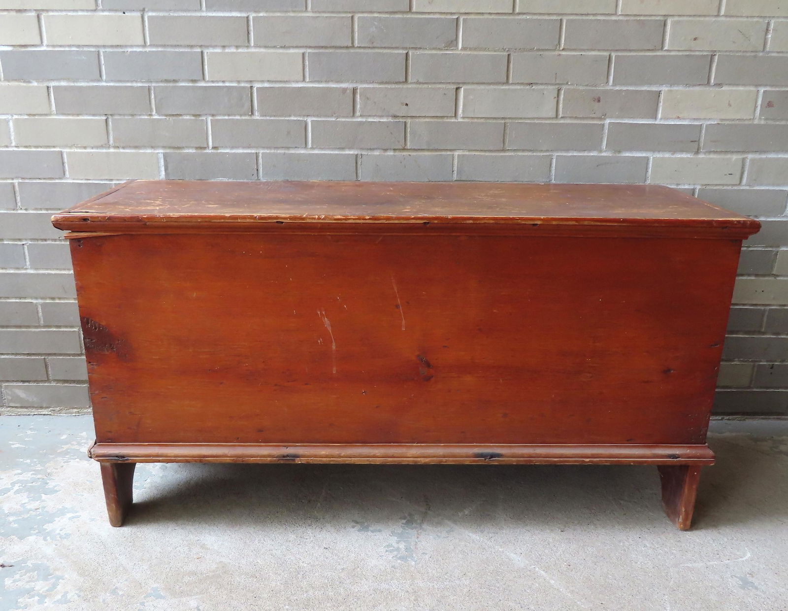 A primitive pine blanket box on cutout base, circa 1800., (1 of 7)