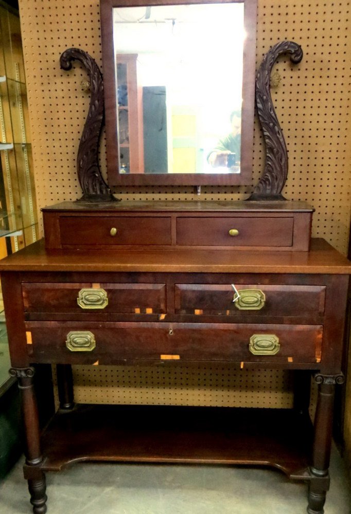 Sheraton dressing table having 2 smaller upper dra: Sheraton dressing table having 2 smaller upper drawers over 3 drawers - drawers with beveled edges, original pulls - acanthus carved mirror supports - lower shelf - some veneer damage and glued repair
