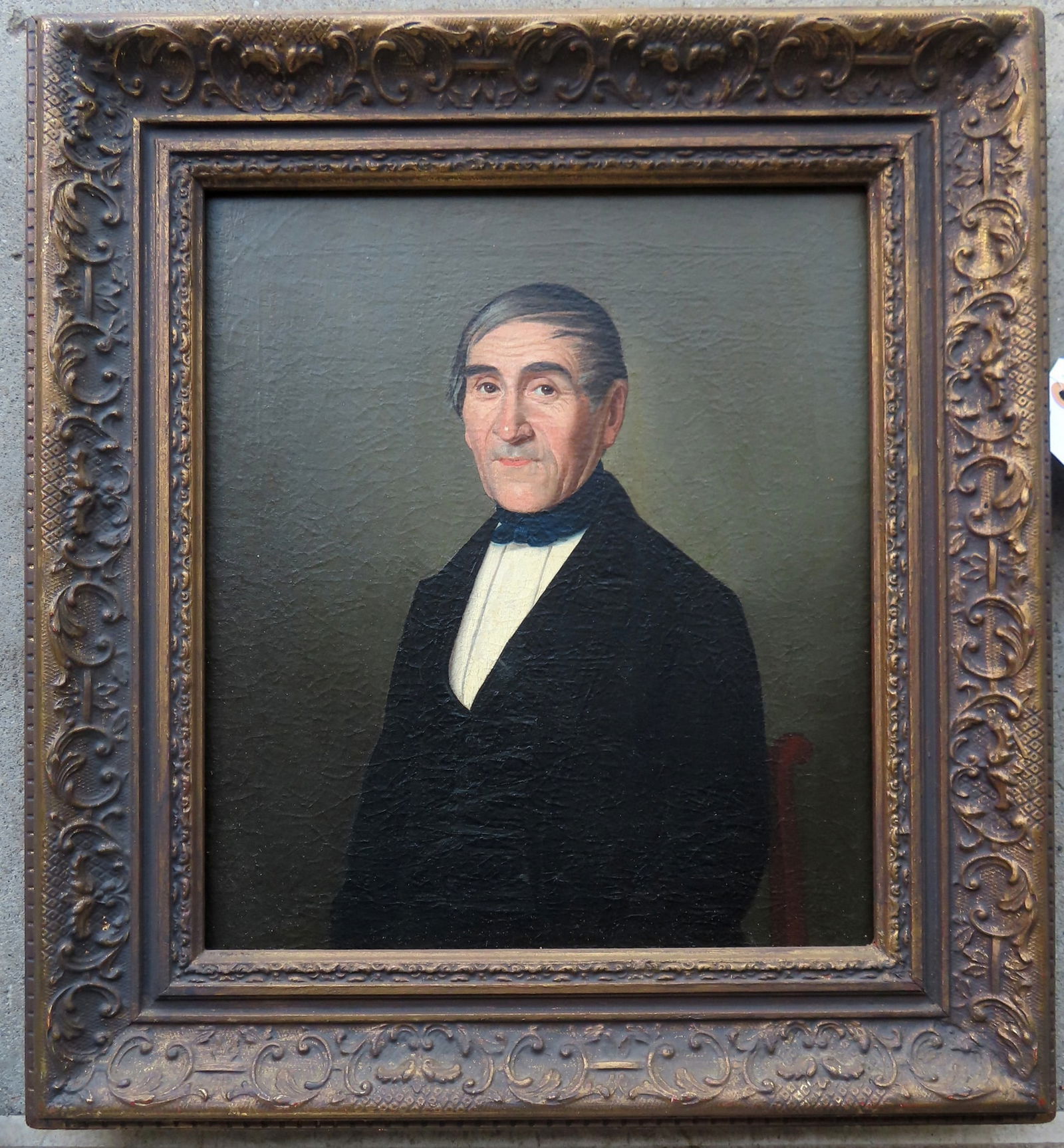 O/C High quality portrait of a gentleman, early 19th century, housed in a newer frame. (1 of 4)
