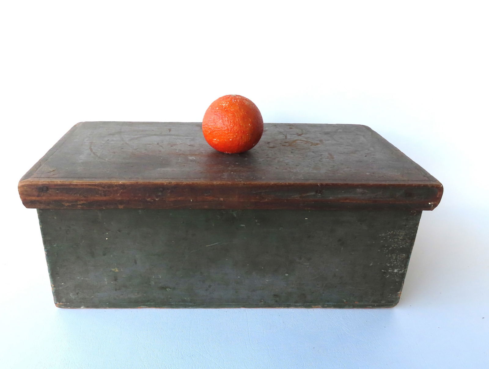 A small primitive utility box in original green paint, square nail construction, early 19th century (1 of 11)