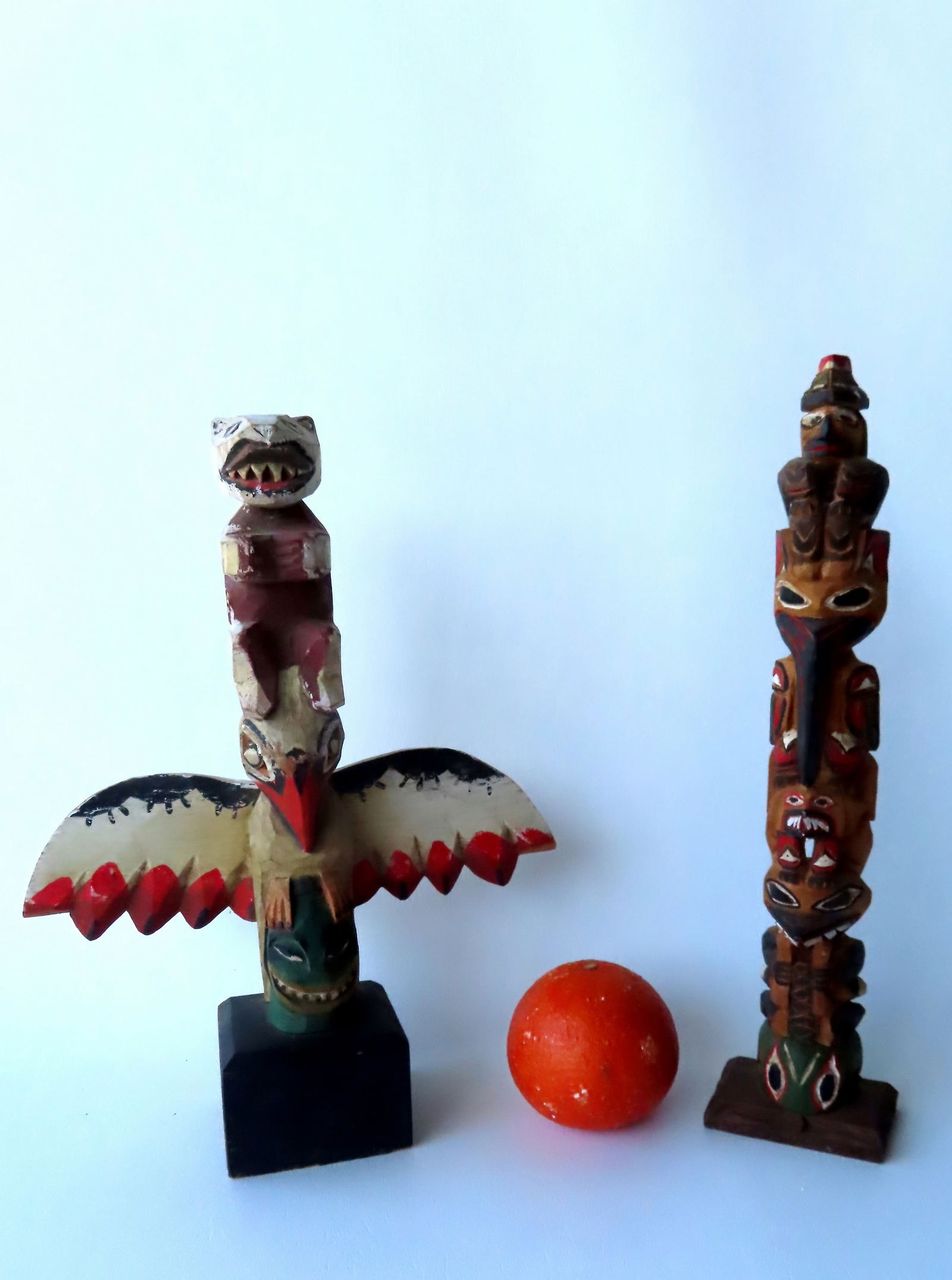 Two table-top hand carved and polychrome Native American totem polls, probably Northwest Coast, one (1 of 9)