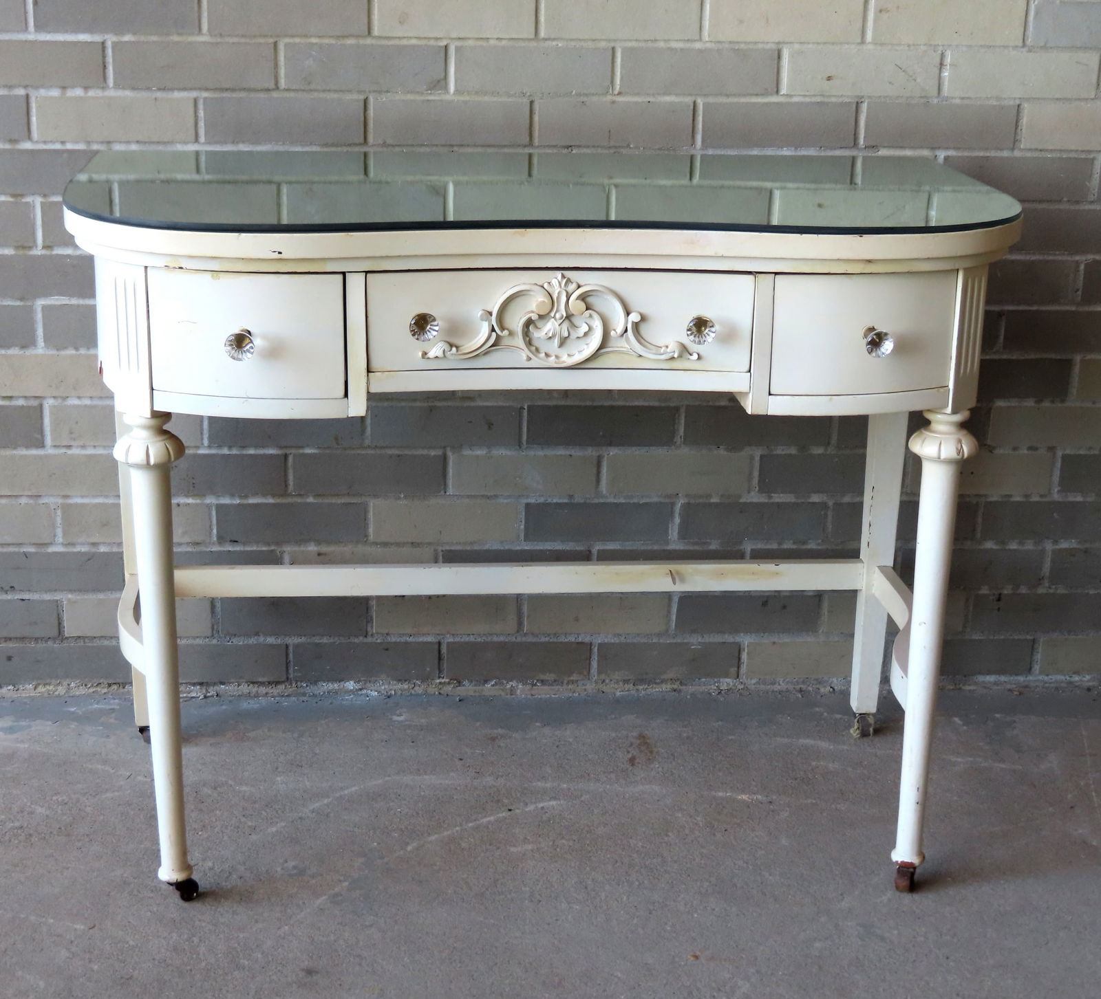 Dressing table used in Norman Rockwell's illustration for a March 21, 1942 Saturday Evening Post (1 of 8)