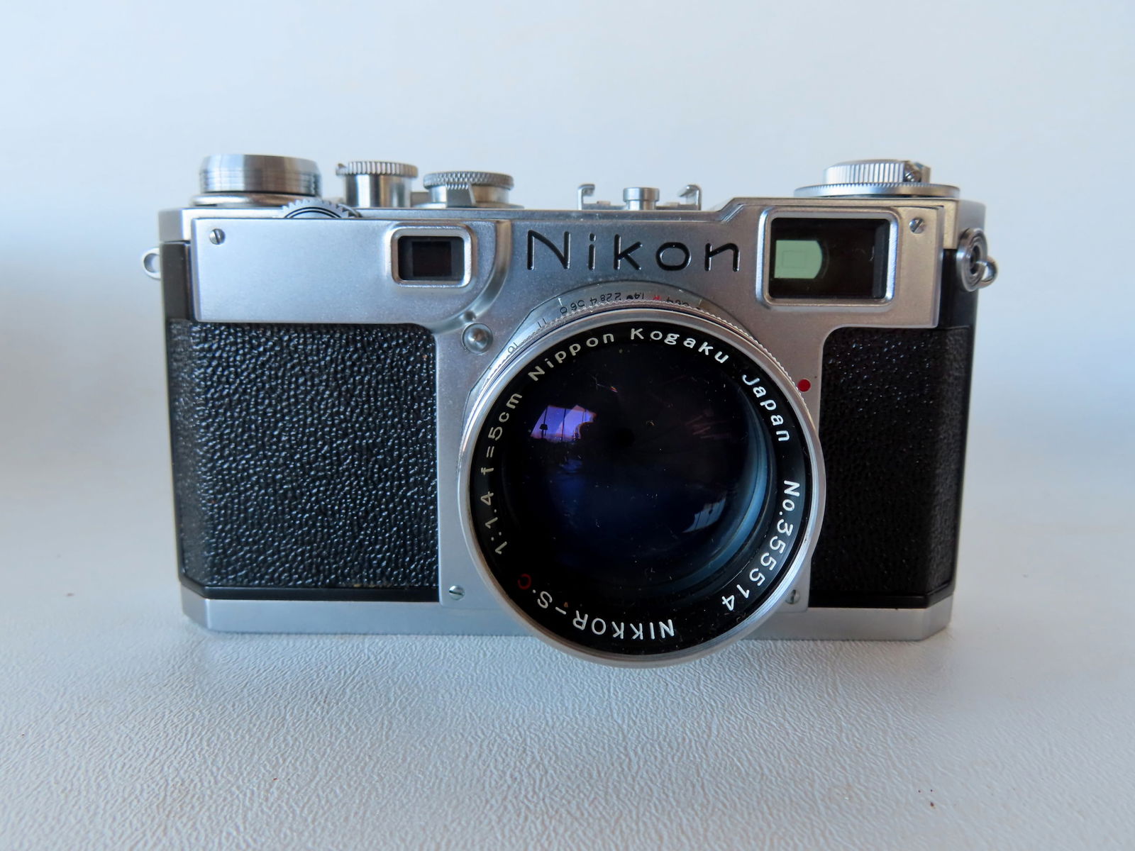Nikon Rangefinder camera marked Nippon Kogaku Tokyo - #6145418, with 50mm lens (1 of 17)