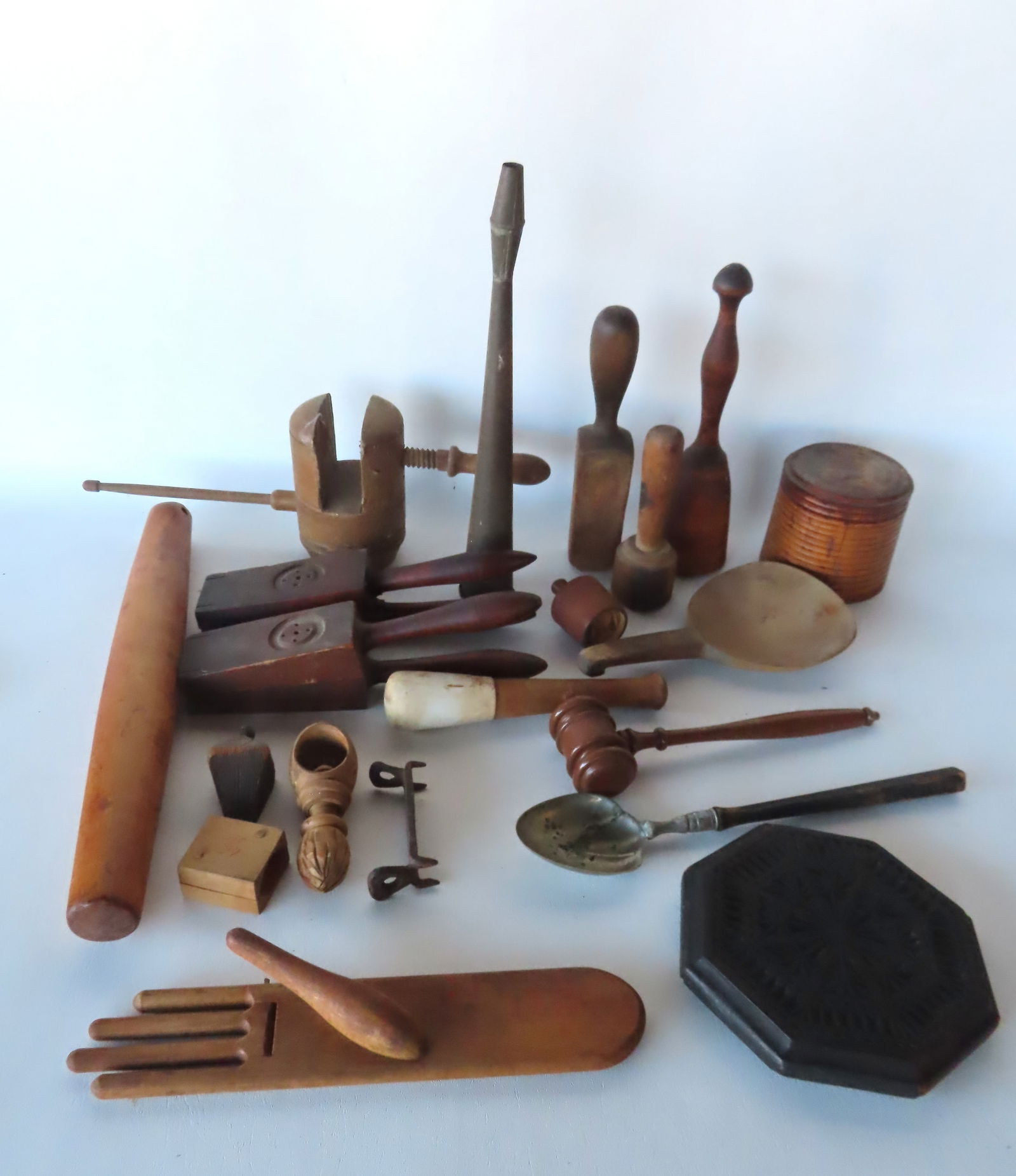 A large grouping of country collectibles including: A wooden glove stretcher, 2 lemon squeezers, two (1 of 16)