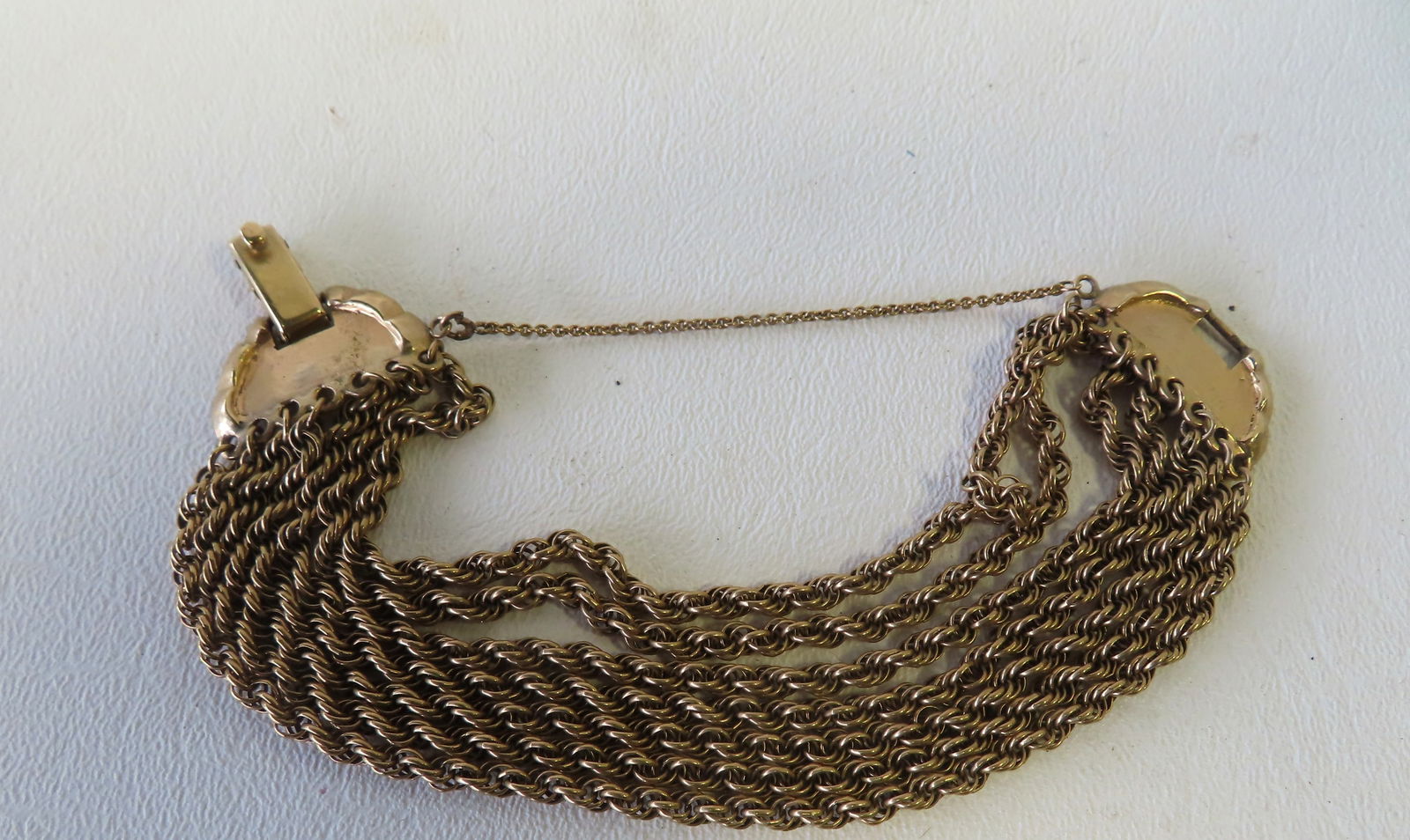 A marked 14k gold mesh bracelet, very good condition. Total weight 44 grams. All jewelry is (1 of 2)