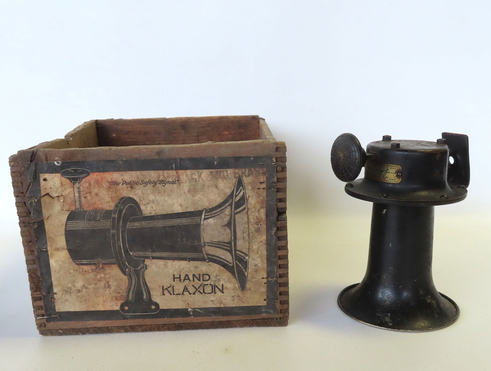 A "Hand Klaxon" (car horn) in original wooden box - the box measures 12"W x 10"D x 7"H - Does not (1 of 7)