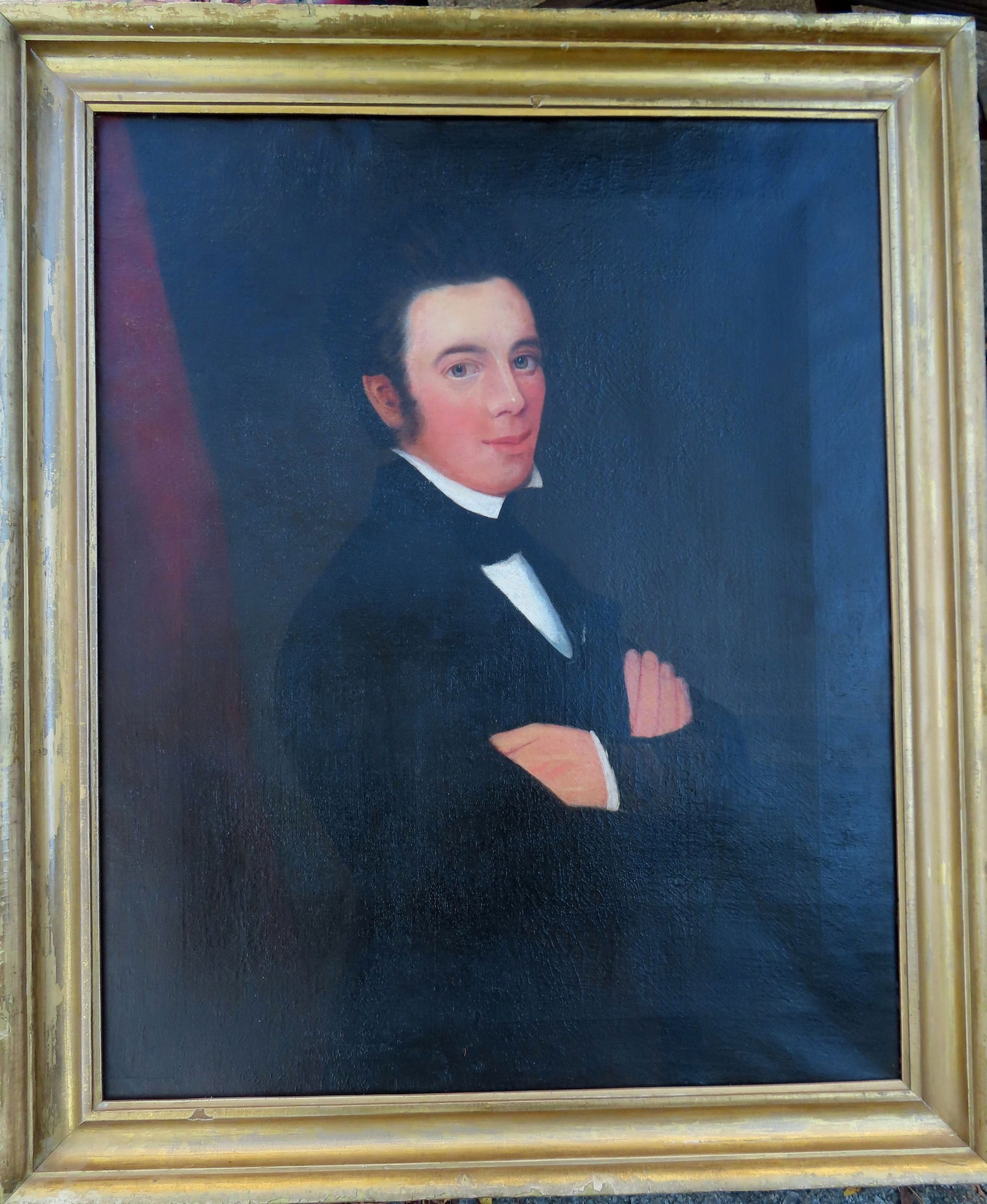 Large O/C Portrait of a gentleman with arms folded, early 19th century - gilded frame appears to be: Large O/C Portrait of a gentleman with arms folded, early 19th century - gilded frame appears to be from the same period but unsure if original - the painting is relined and in very good condition. Ov