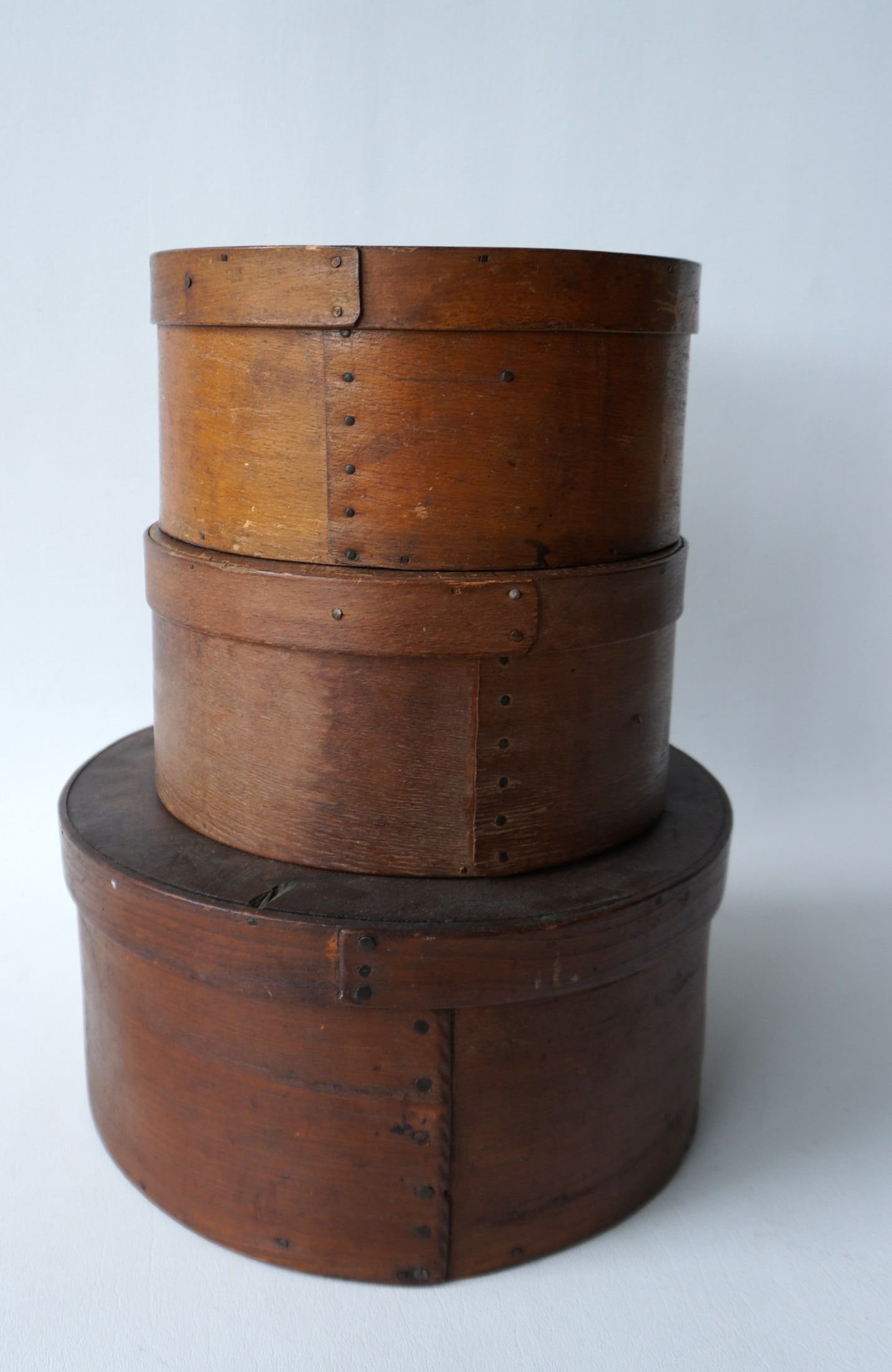Three pantry boxes, 19th century, the largest 11 1/4" x 5 1/4". All in good condition. Provenance:: Three pantry boxes, 19th century, the largest 11 1/4" x 5 1/4". All in good condition. Provenance: From the Carole Ostergren collection, Wallkill NY.