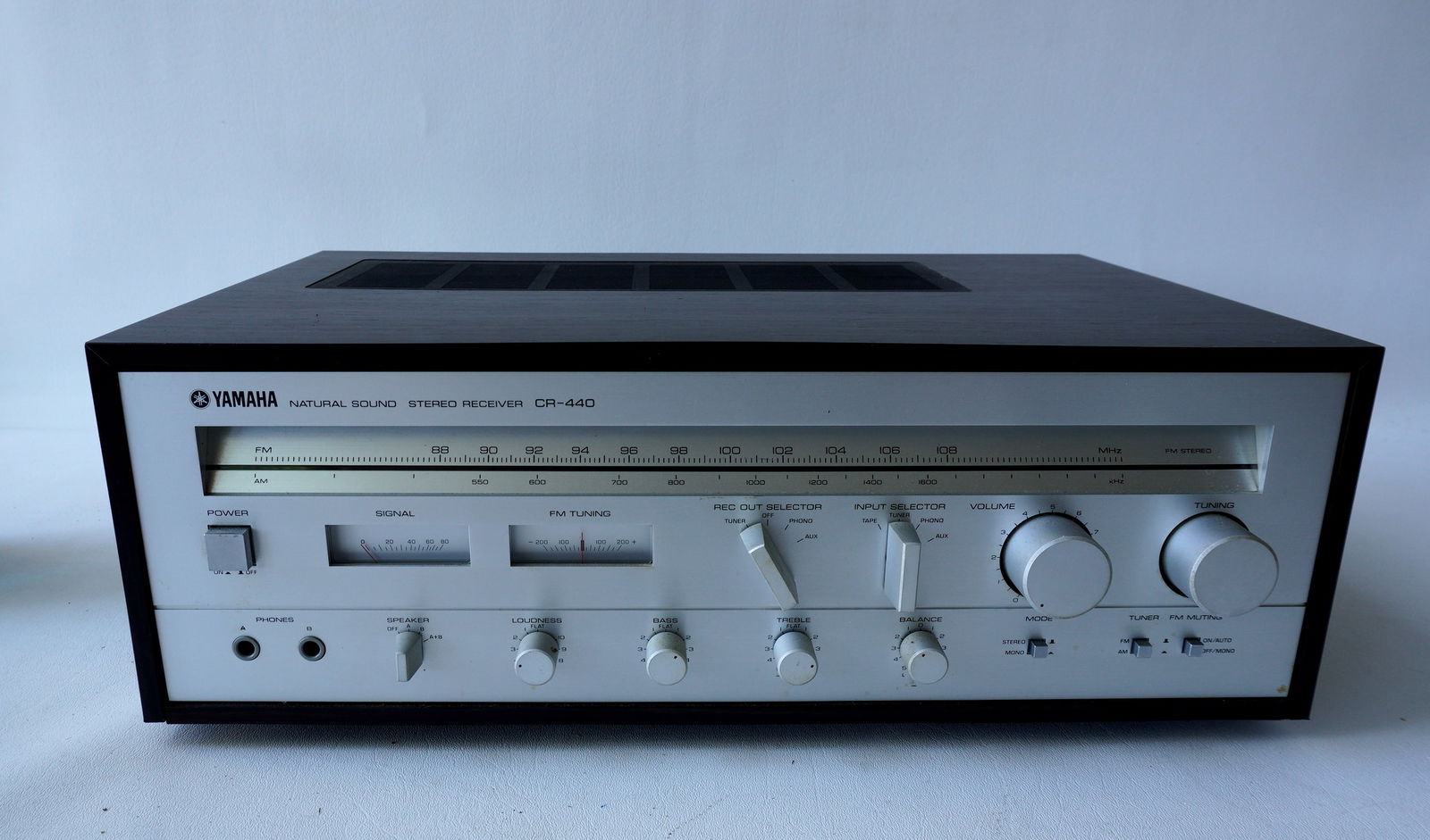 Yamaha AM/FM Stereo receiver, Model CR-440. Appears to be in very good condition. Measures 17 3/4" x (1 of 6)