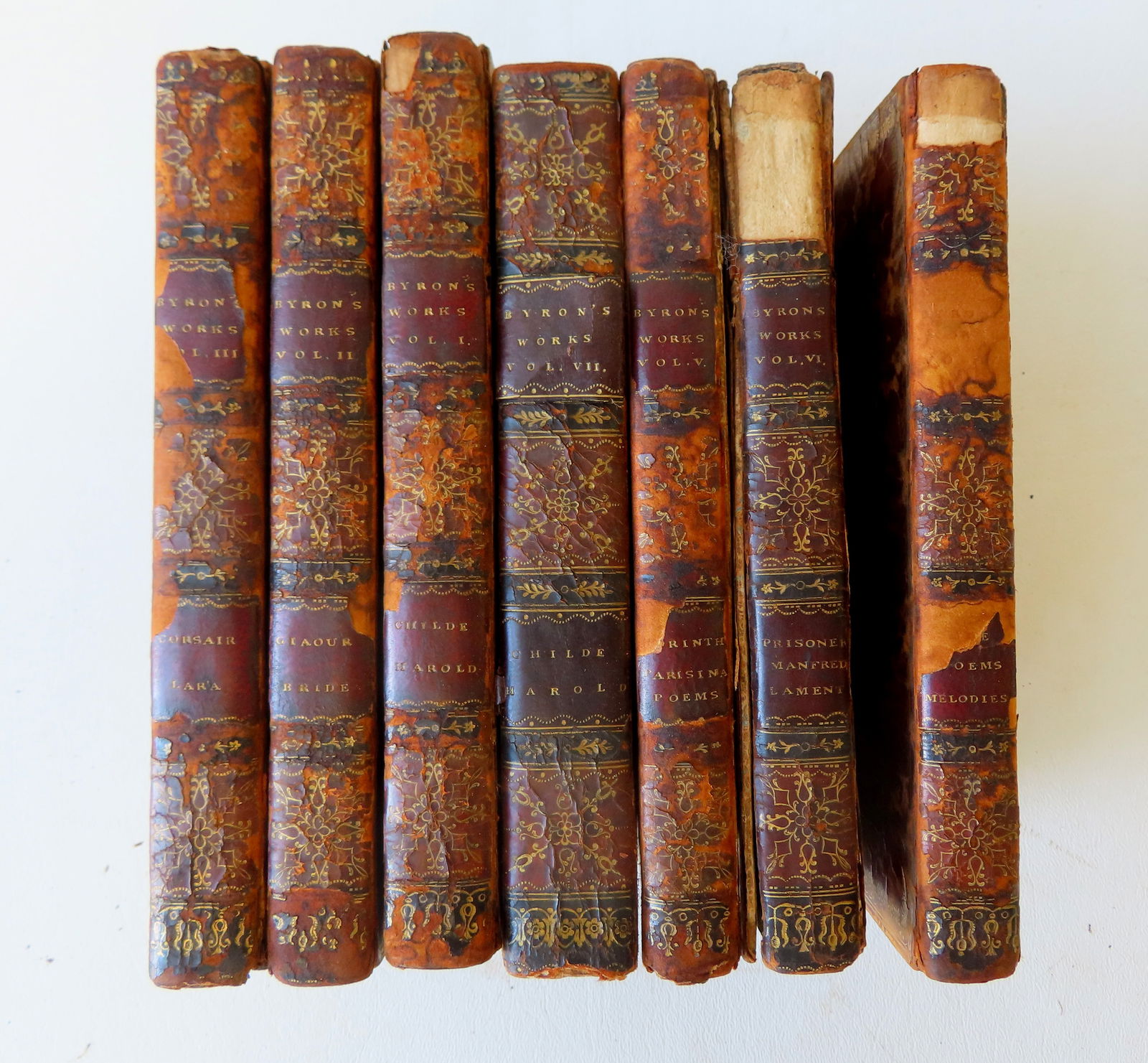 "The Works Of The Right Honourable Lord Byron", 7 leather volumes, published in London by John: "The Works Of The Right Honourable Lord Byron", 7 leather volumes, published in London by John Murray 1817. Includes Volumes 1 through 7. Tooled leather covers and bindings with gilded highlights. All