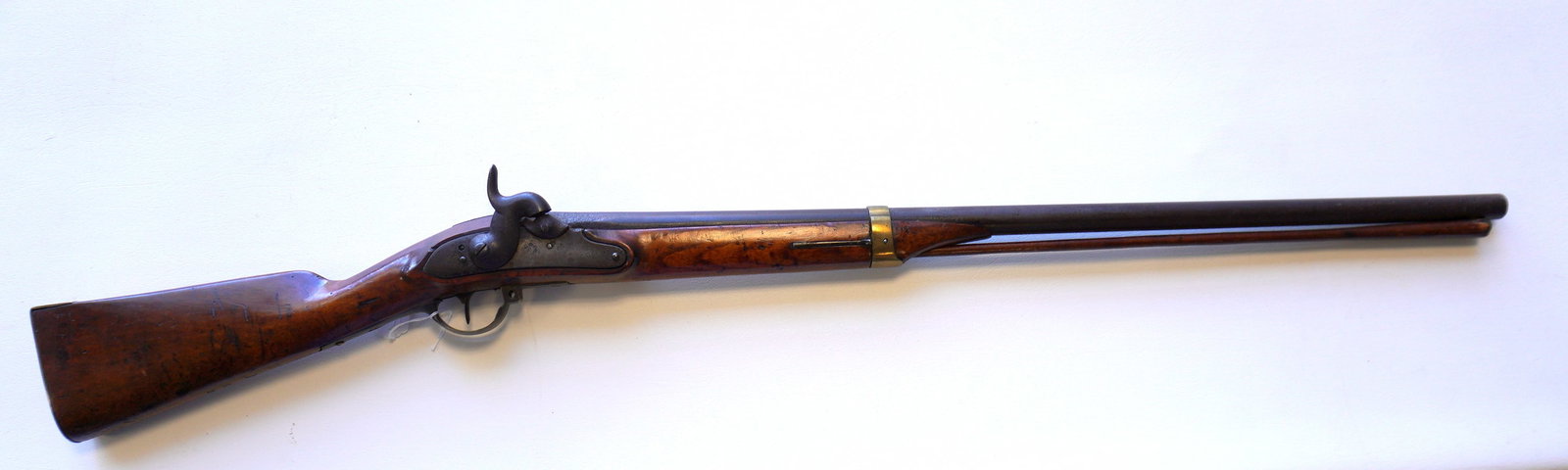 Percussion single barrel shotgun - appears to be signed "Nife (or Nise) 1834" under a crown: Percussion single barrel shotgun - appears to be signed "Nife (or Nise) 1834" under a crown monogram, and having a shaped thick walnut stock, brass butt plate, also marked 1834 on barrel and butt plat