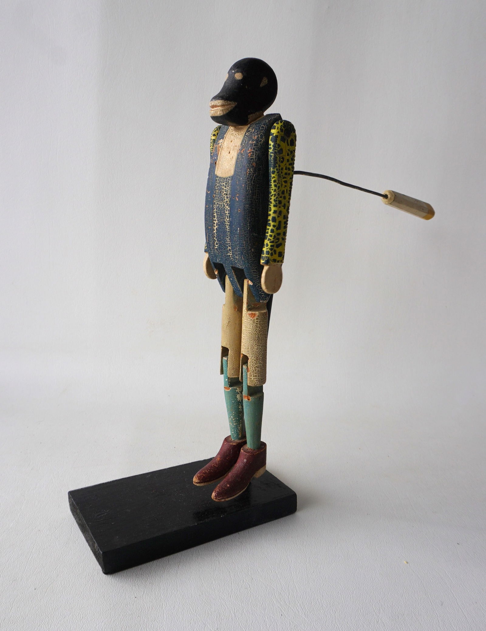A dancing jigger toy, in original paint, very good condition, mid 19th century. The stand measures (1 of 13)