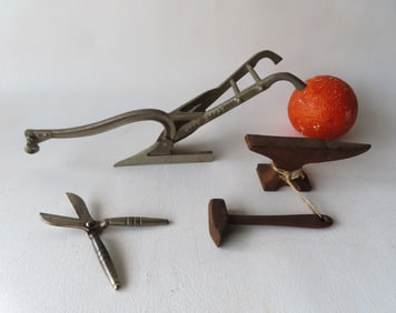 Grouping of miniature tools, including: Salesman sample (advertising) John Deere nickel plated horse