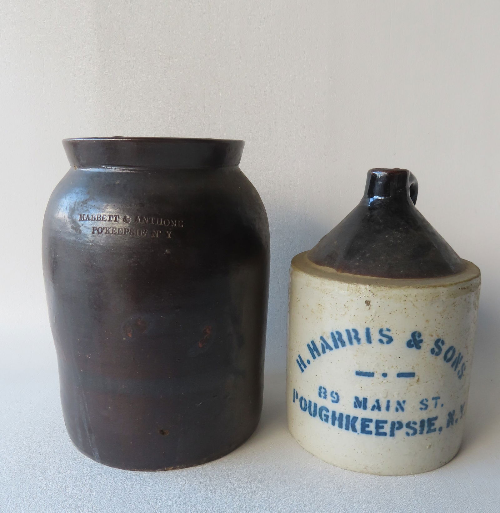 Two Poughkeepsie stoneware pieces including: "Mabbet & Anthone / Po'keepsie N.Y." pantry jar with (1 of 11)