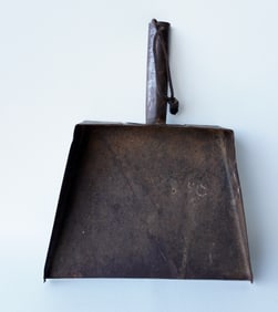 A hand made tin dust pan, similar to Shaker. Very good condition. Measures 14 12"H x 12"W.