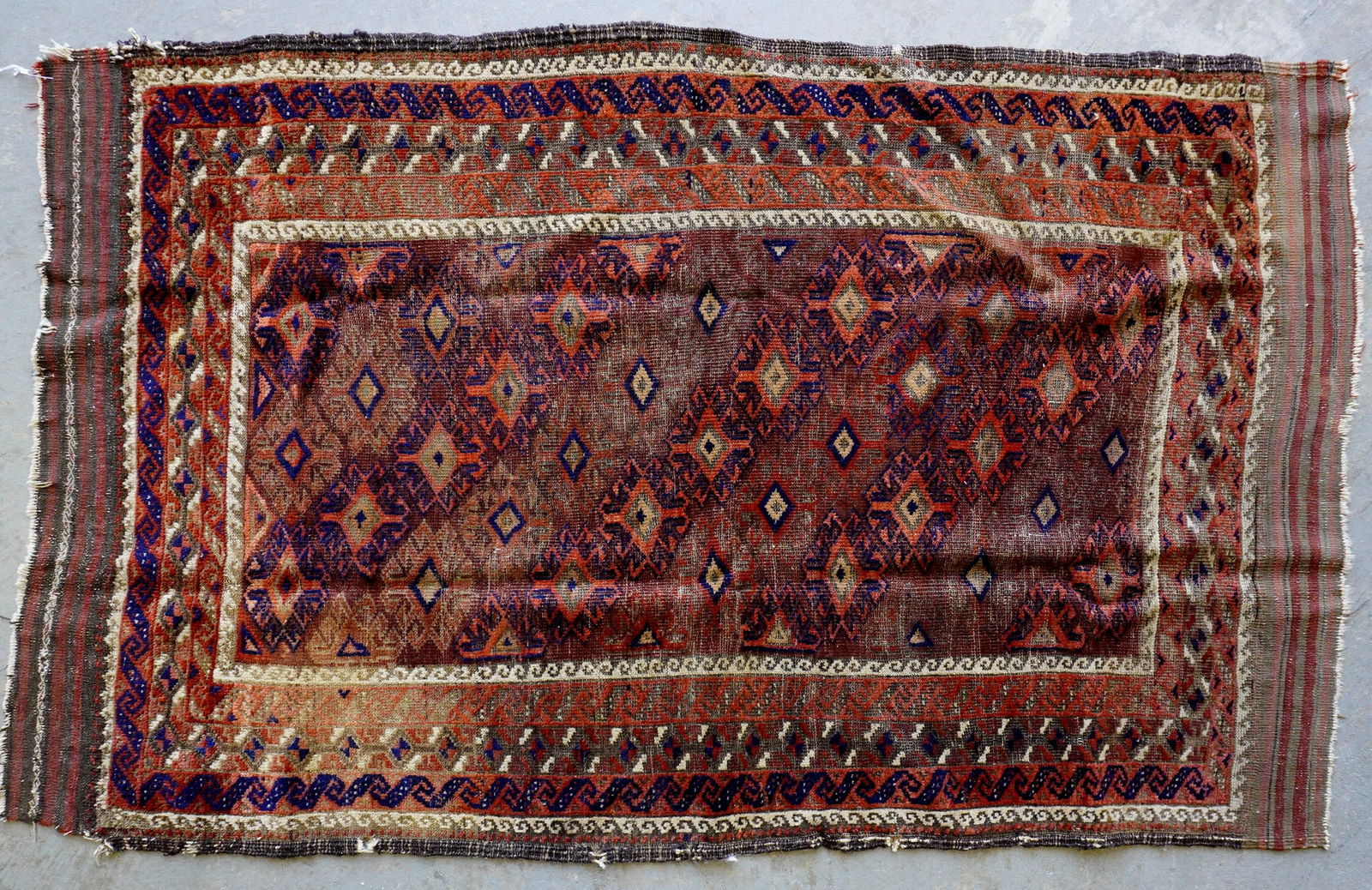 Oriental flat weave tribal scatter rug, late 19th century - 3' 1" x 5' - small loss in 1 corner, (1 of 5)