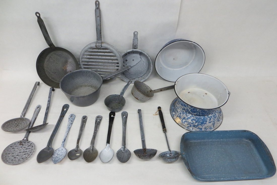 Collection of 21 pieces of blue & white and gray en: Collection of 21 pieces of blue & white and gray enameled graniteware including 3 bowls, 6 handled pans, 3 skimmers, 2 ladles, 6 spoons including 1 with original paper label "American Quality Ware", a
