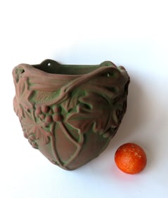 Large art pottery hanging planter by Peters and Reed, Zanesville Ohio, in the Moss Aztec pattern