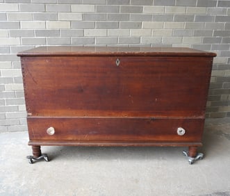 Large cherry 1 drawer blanket chest with very fine dovetailed sides, rattail hinges, sandwich glass