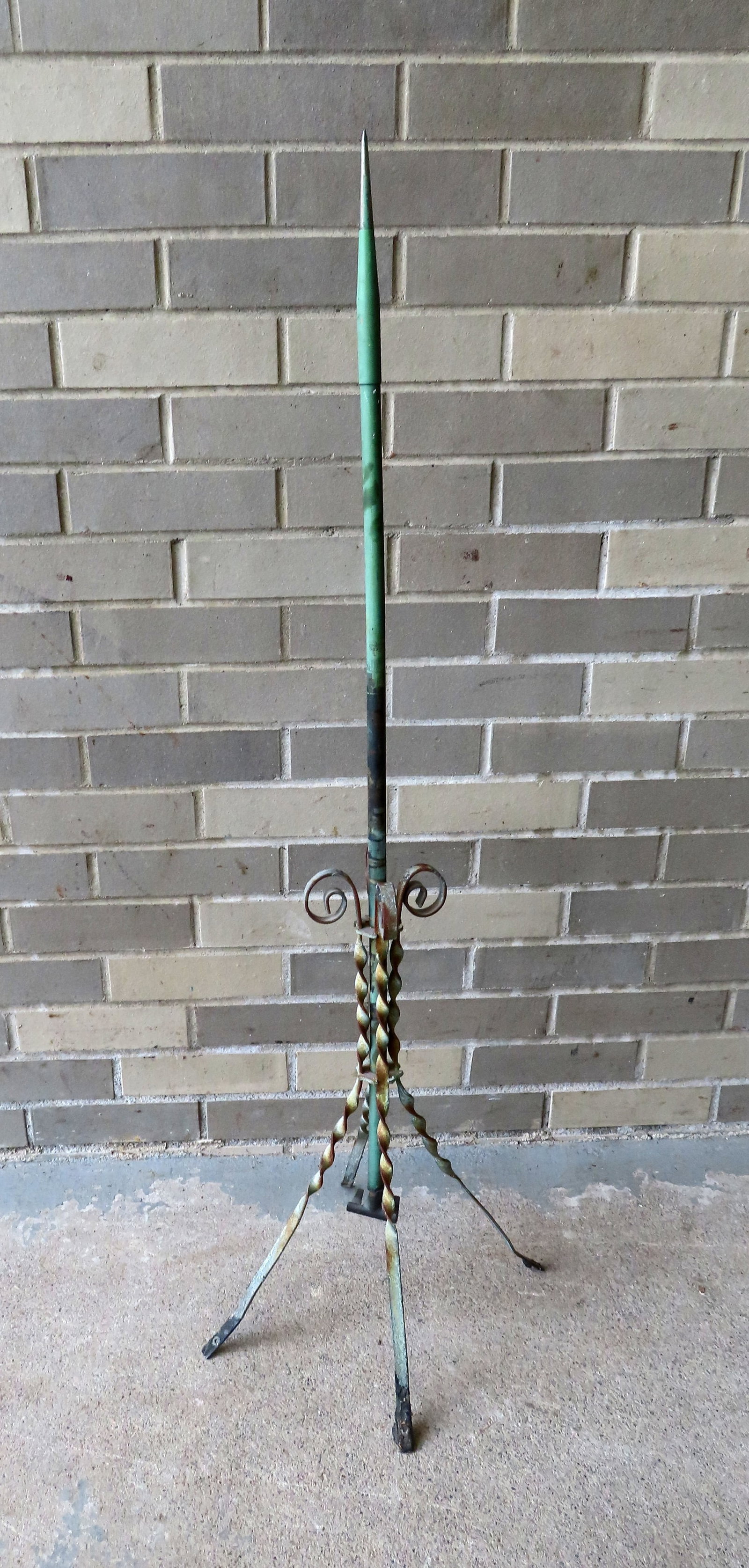 A lightening rod, late 19th century - very good condition. Measures 43"H x 10 1/2"W at base: A lightening rod, late 19th century - very good condition. Measures 43"H x 10 1/2"W at base