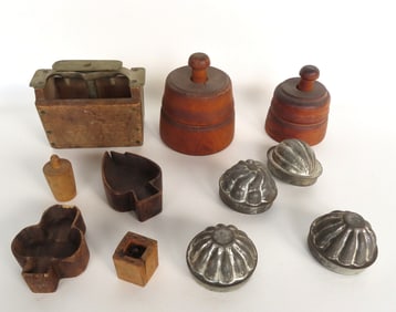 Grouping of country items including 2 maple syrup molds (some losses on edge); 2 butter molds in the