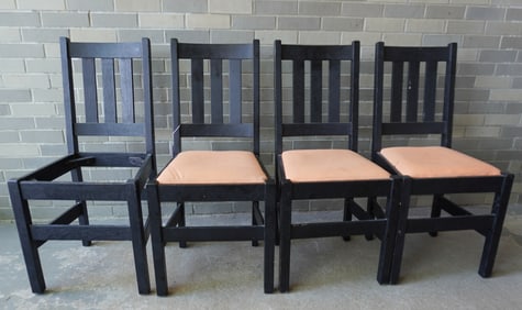 Set of 4 mission oak matching dining chairs - all mortised construction with exposed wooden pins,