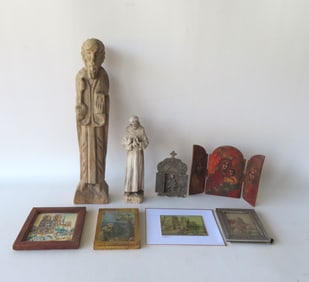 Grouping of religious articles, 19th and 20th century.